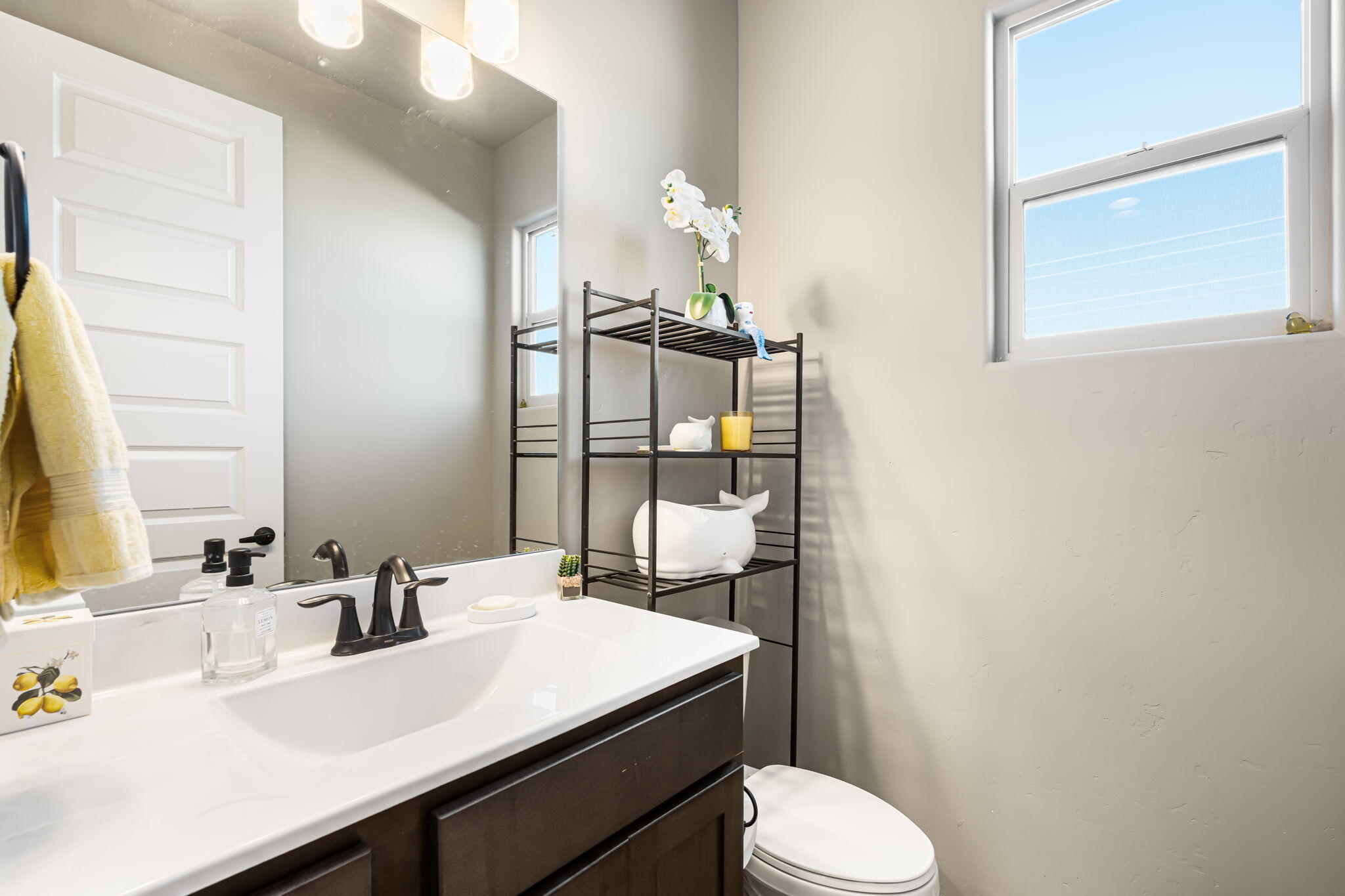 7002 Crystal Drive NE