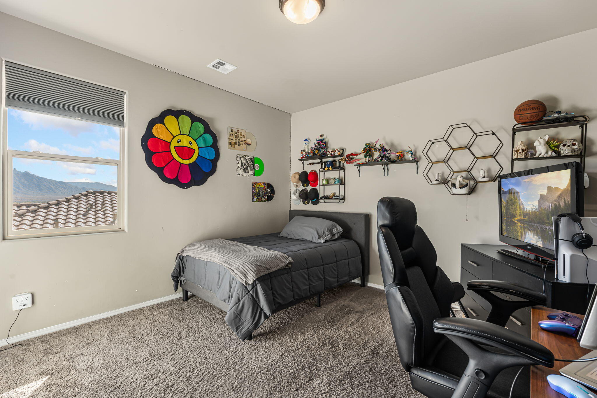 7002 Crystal Drive NE