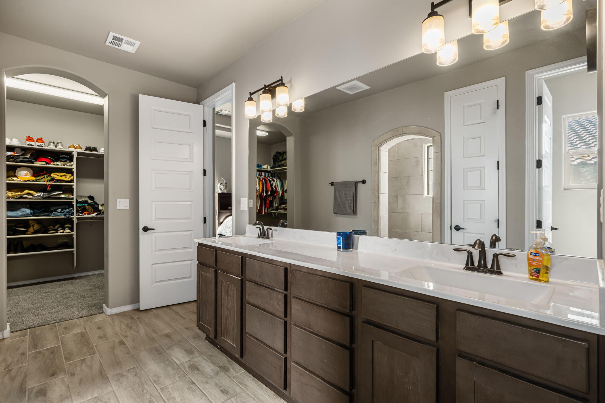 7002 Crystal Drive NE