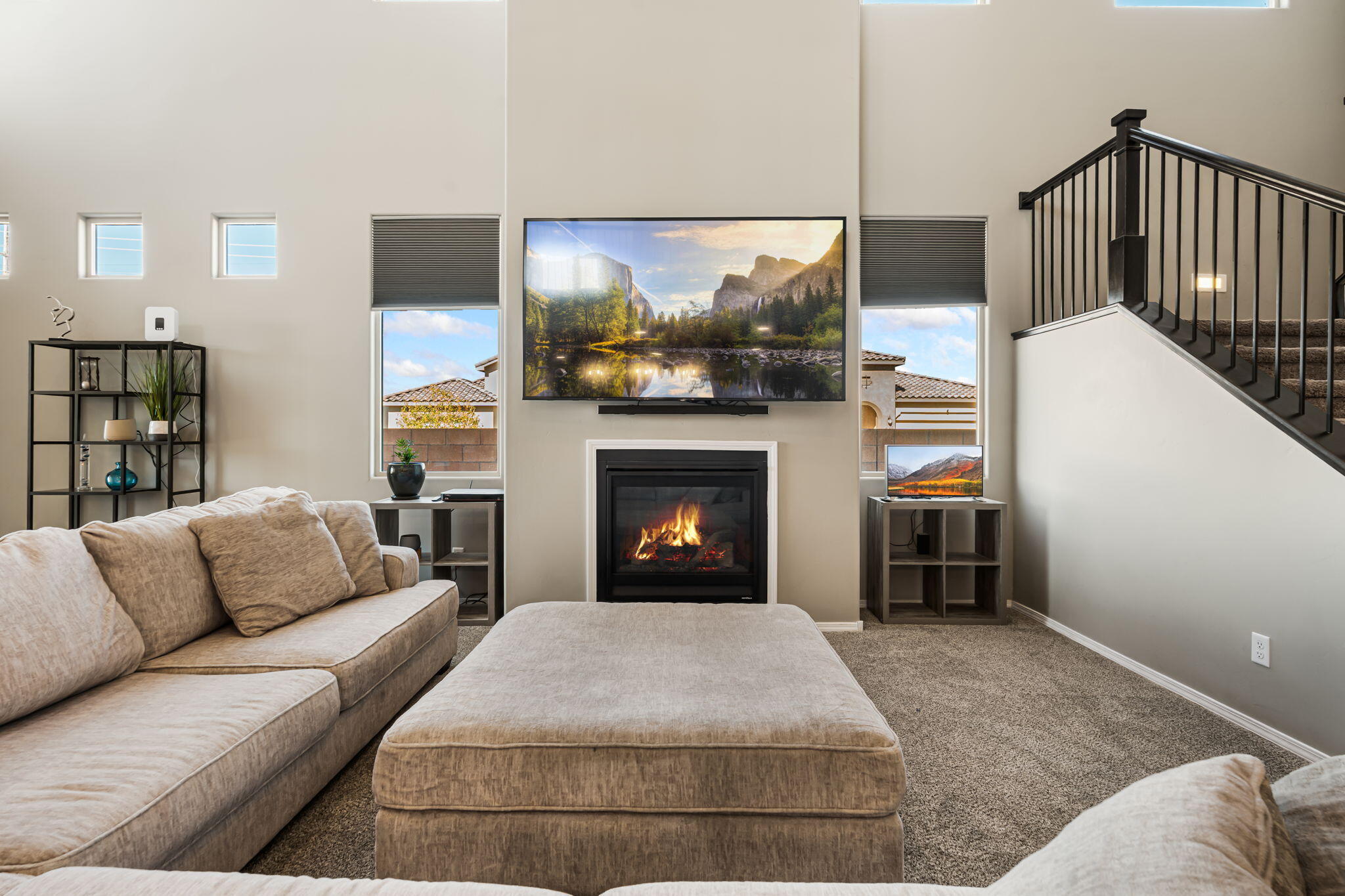 7002 Crystal Drive NE