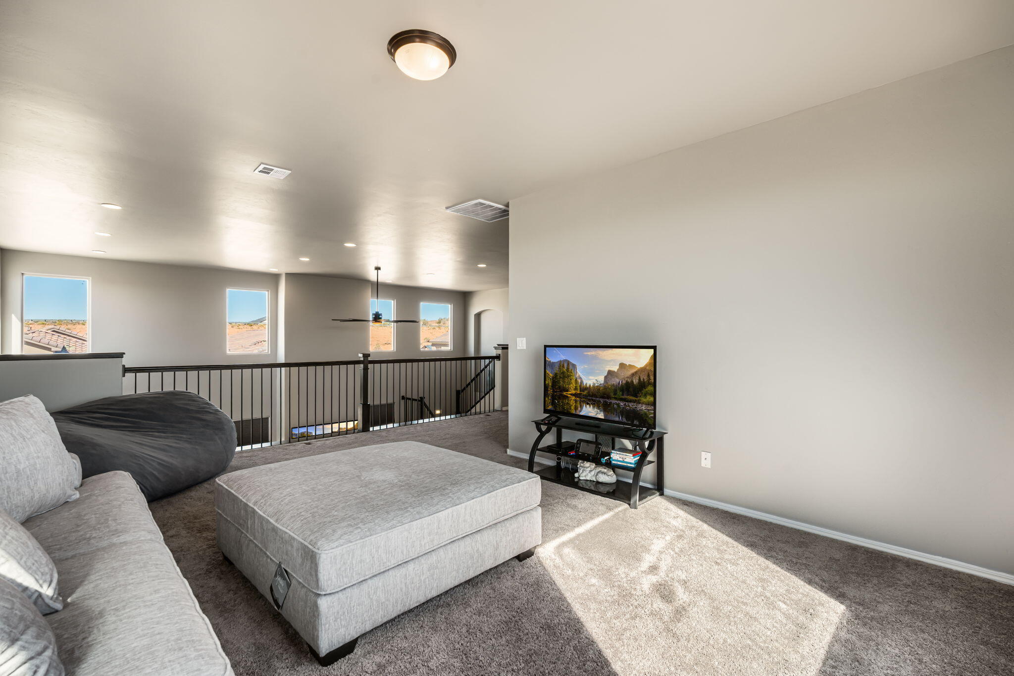 7002 Crystal Drive NE