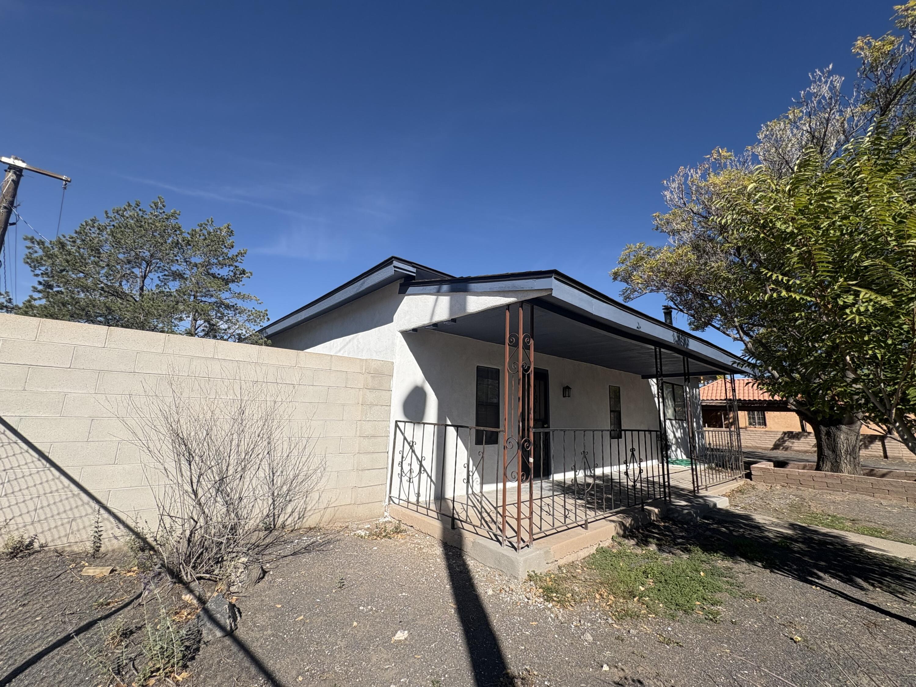 1151 Tapia Boulevard SW