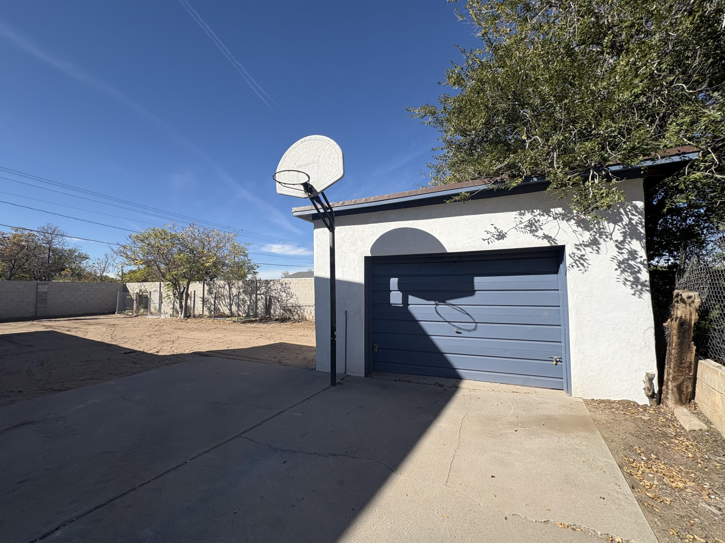 1151 Tapia Boulevard SW