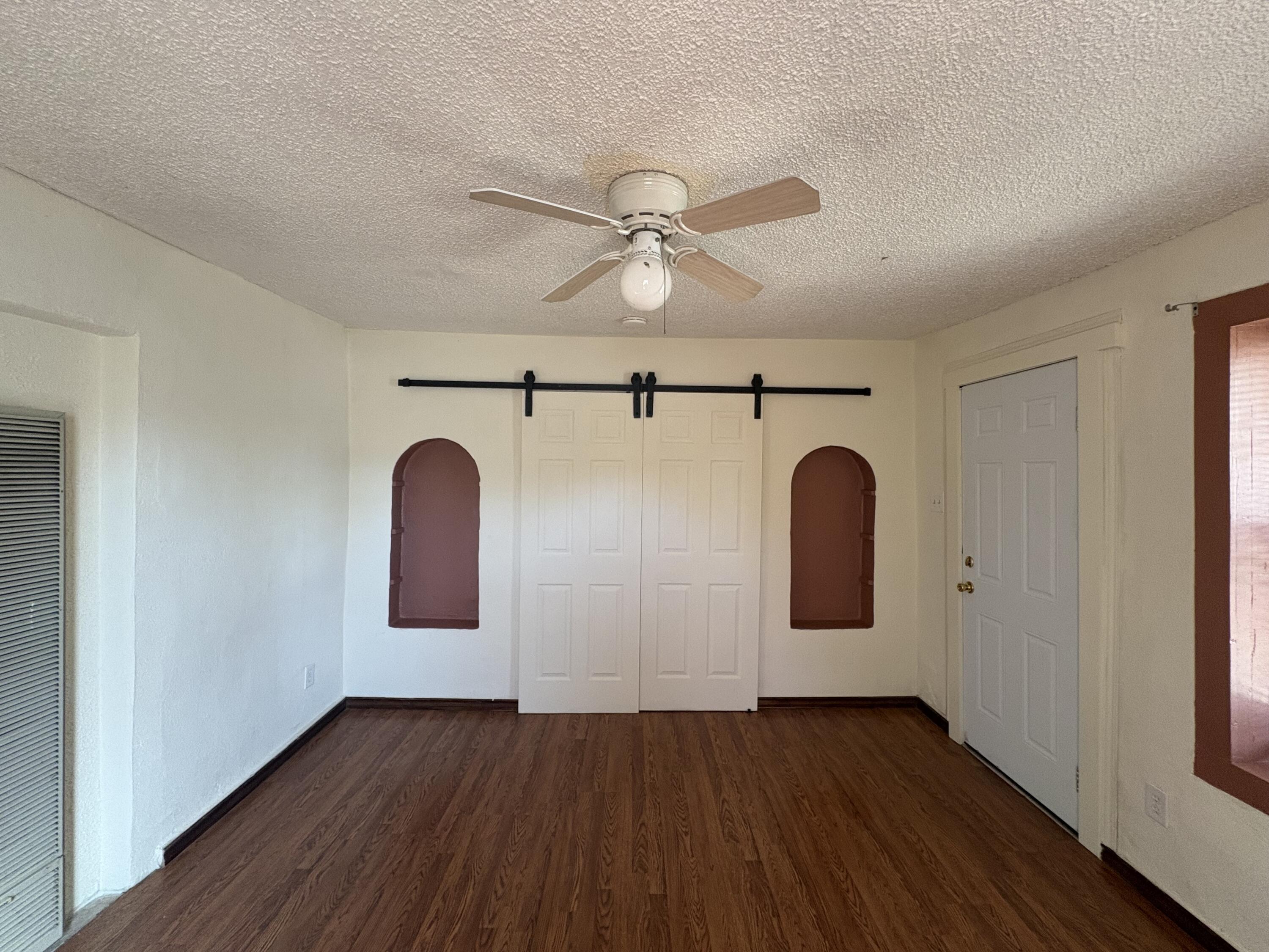 1151 Tapia Boulevard SW