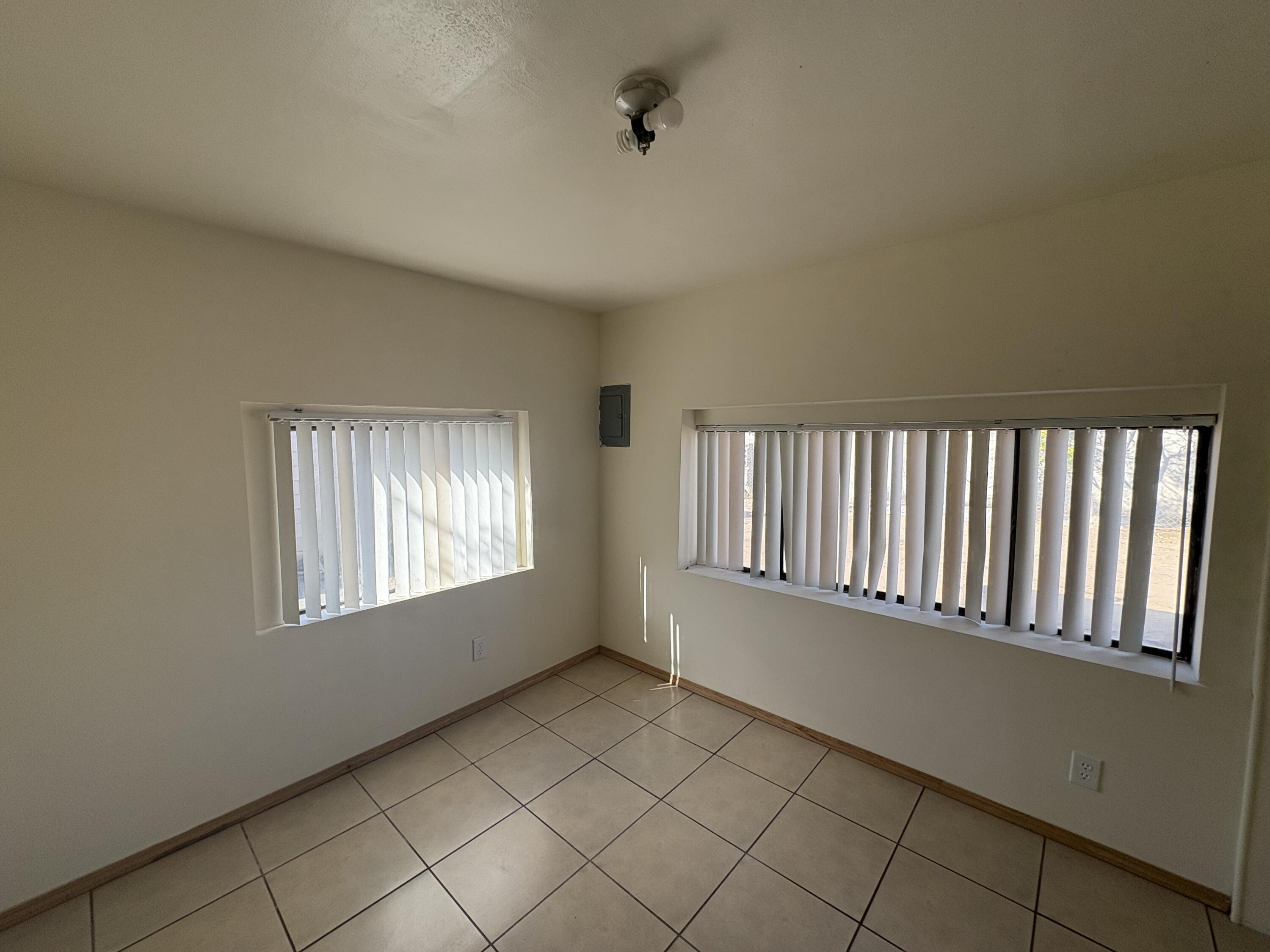 1151 Tapia Boulevard SW