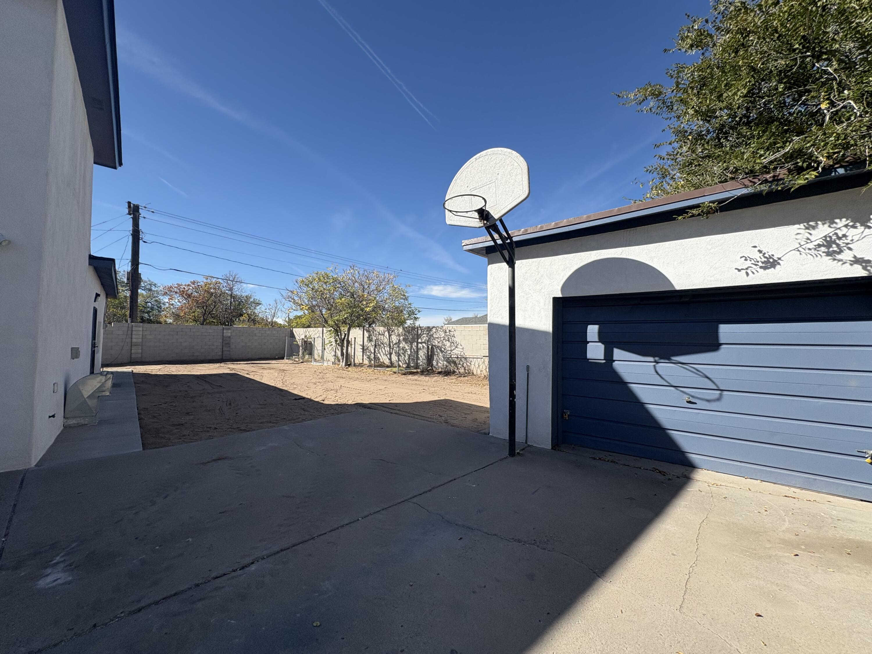 1151 Tapia Boulevard SW