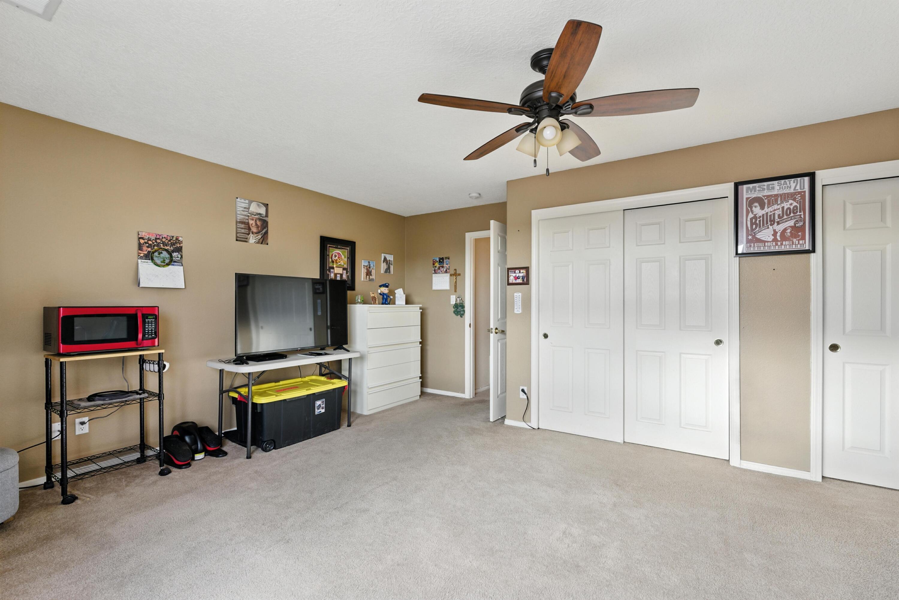 3356 Cochiti Street NE