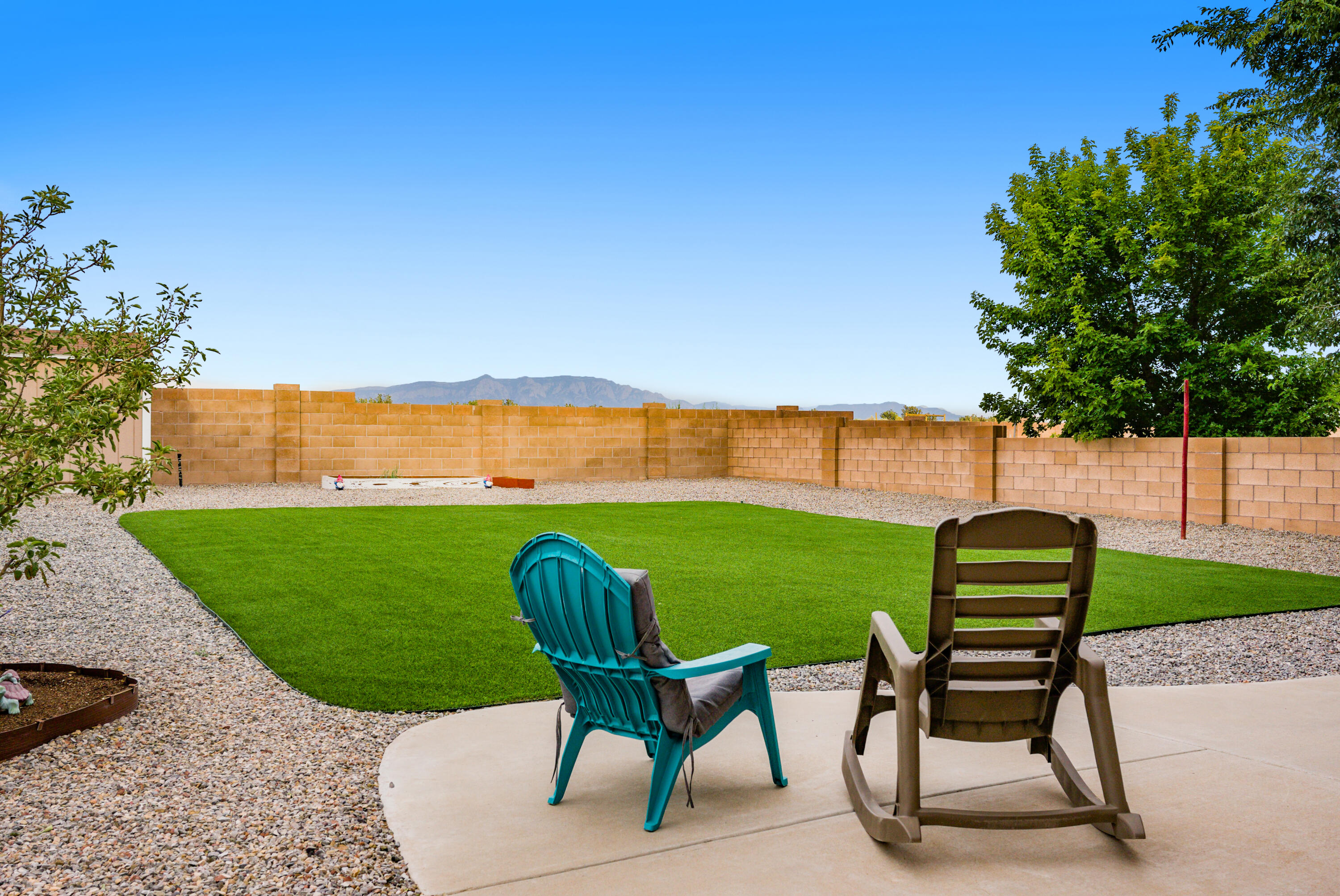 3356 Cochiti Street NE