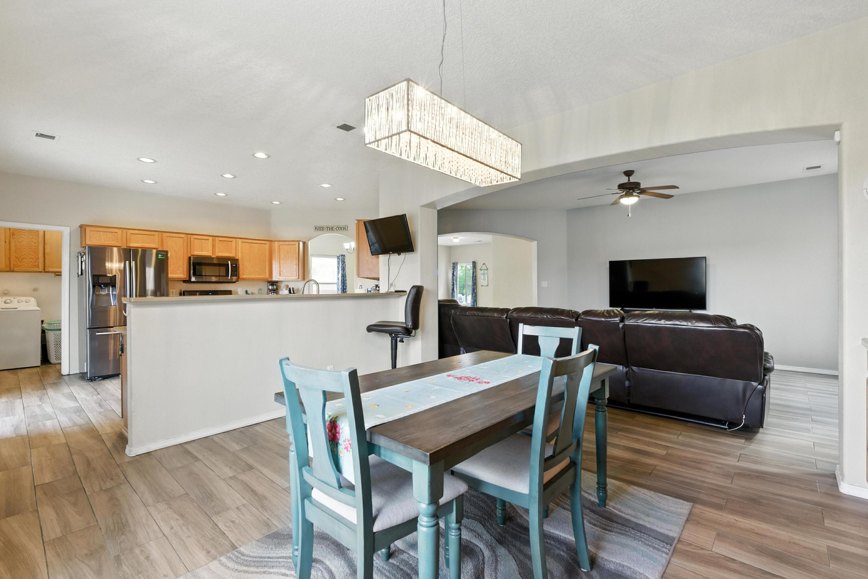 3356 Cochiti Street NE