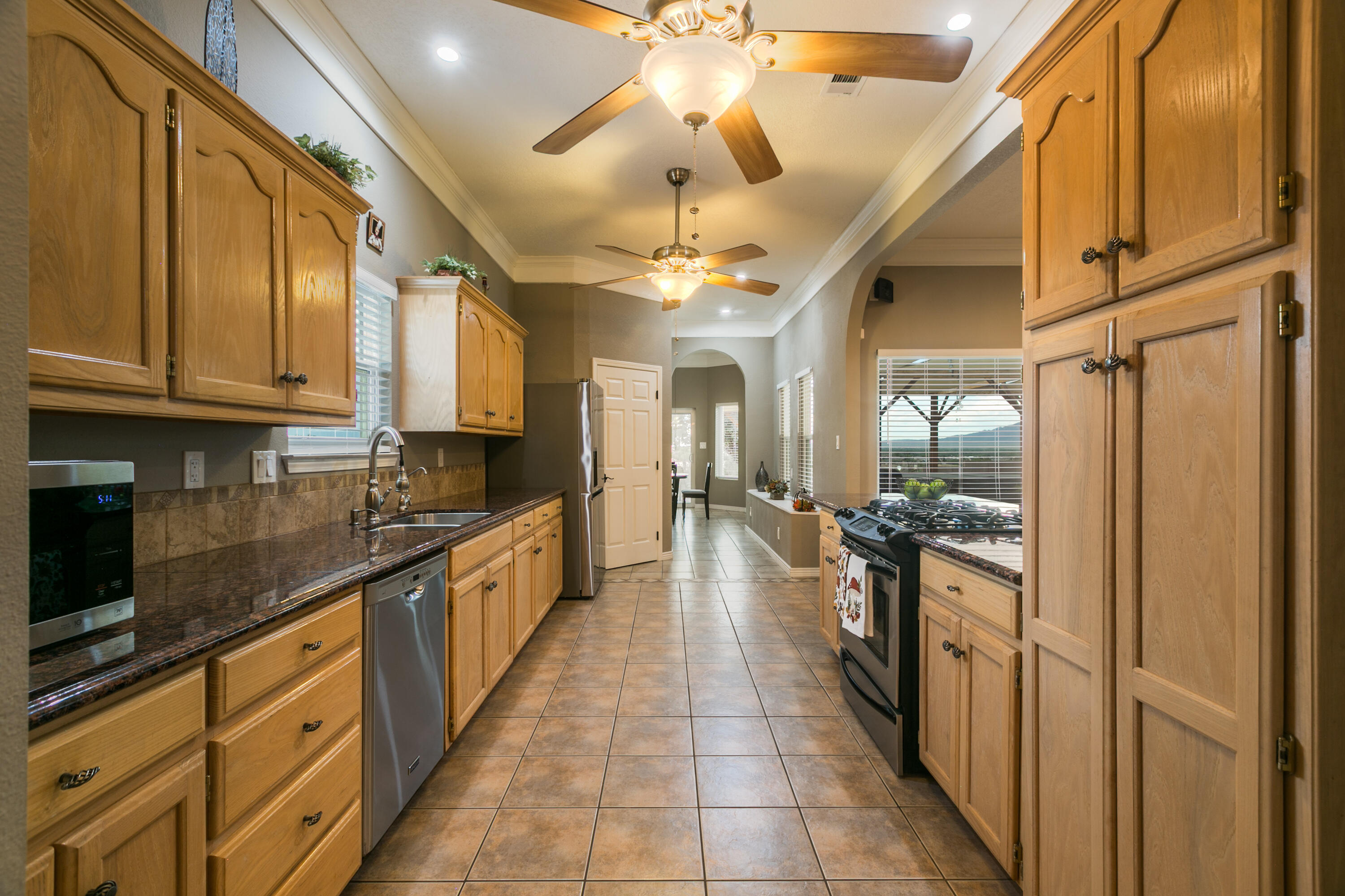 10120 SIERRA HILL Drive NW