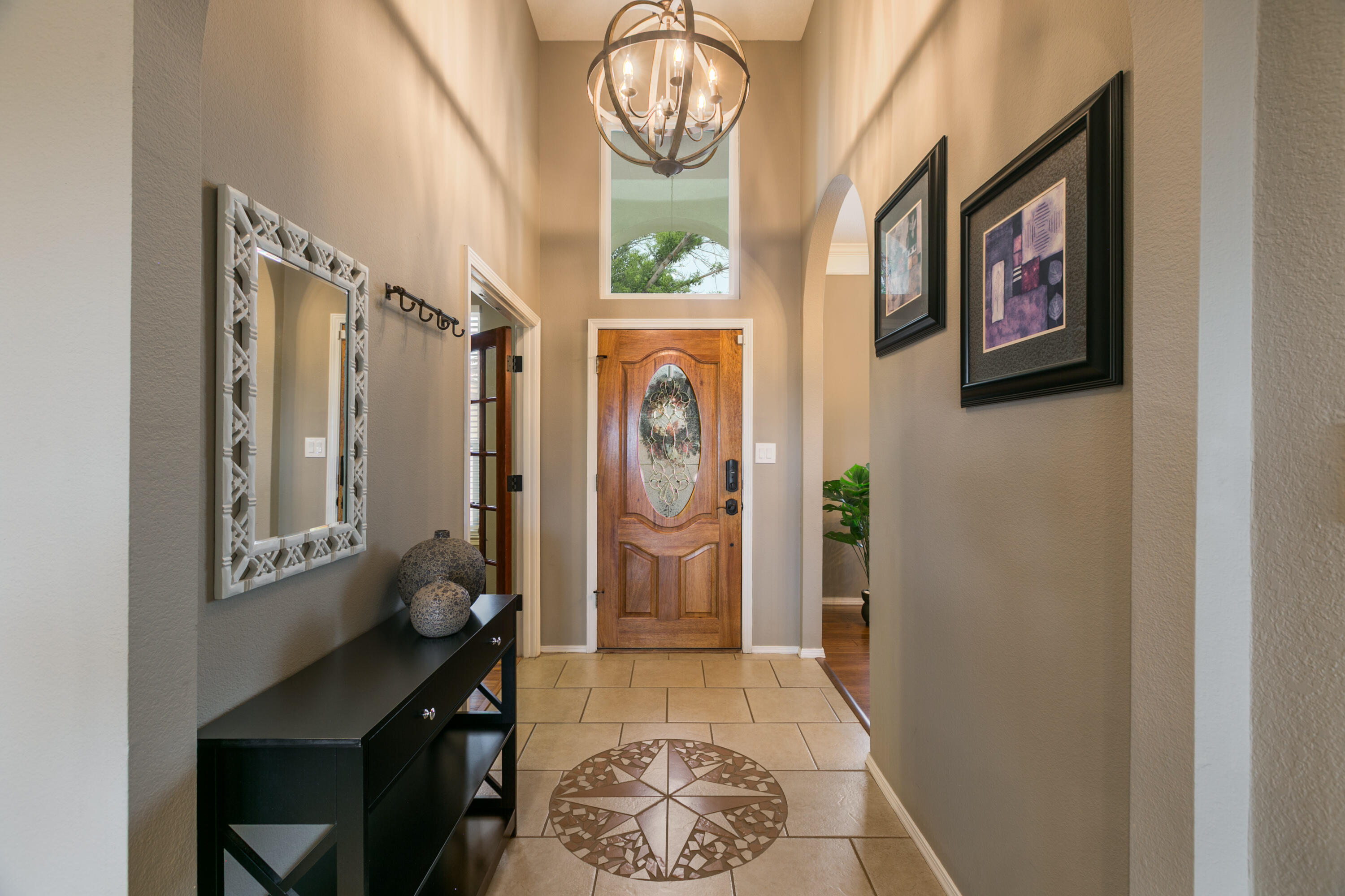 10120 SIERRA HILL Drive NW