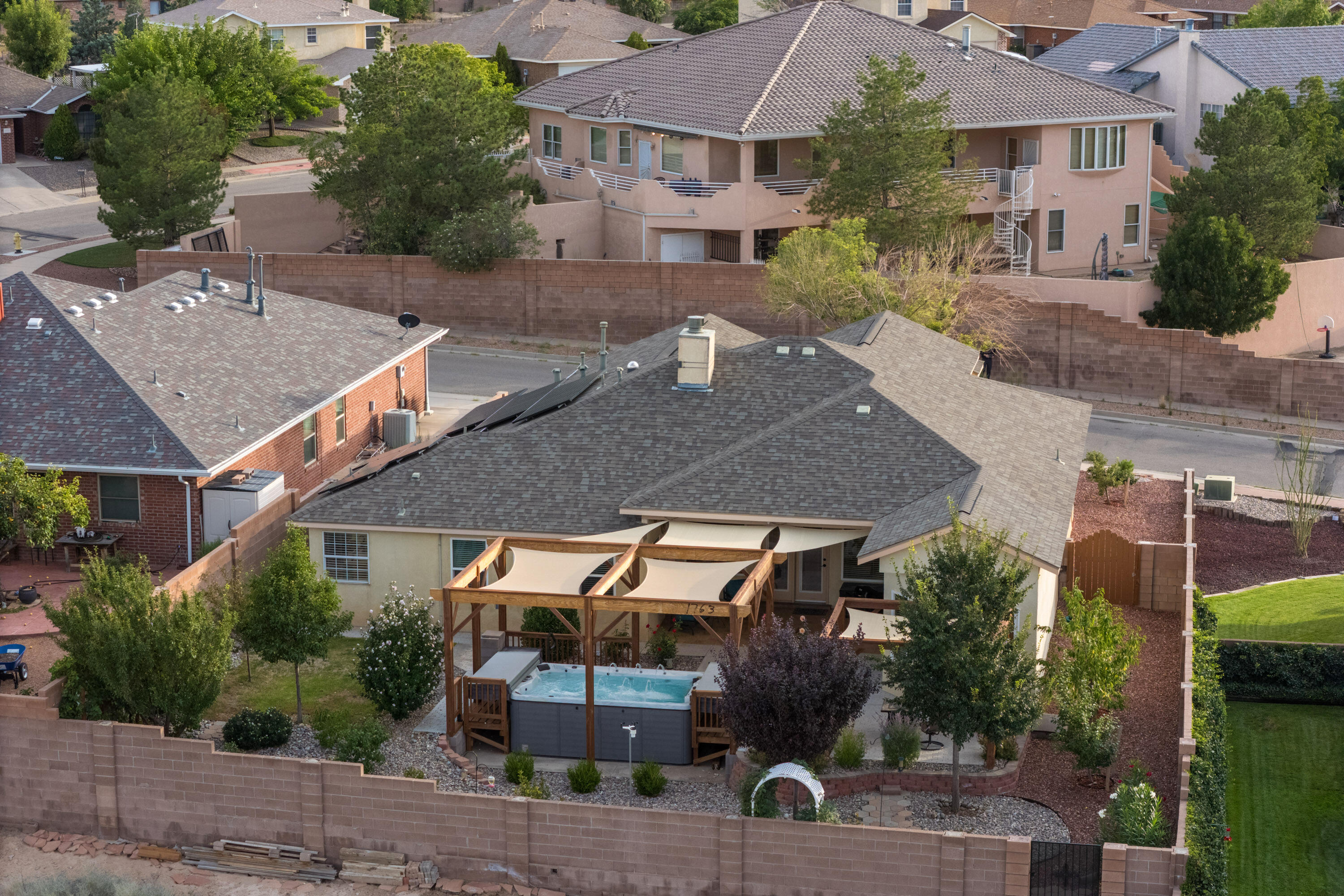 10120 SIERRA HILL Drive NW