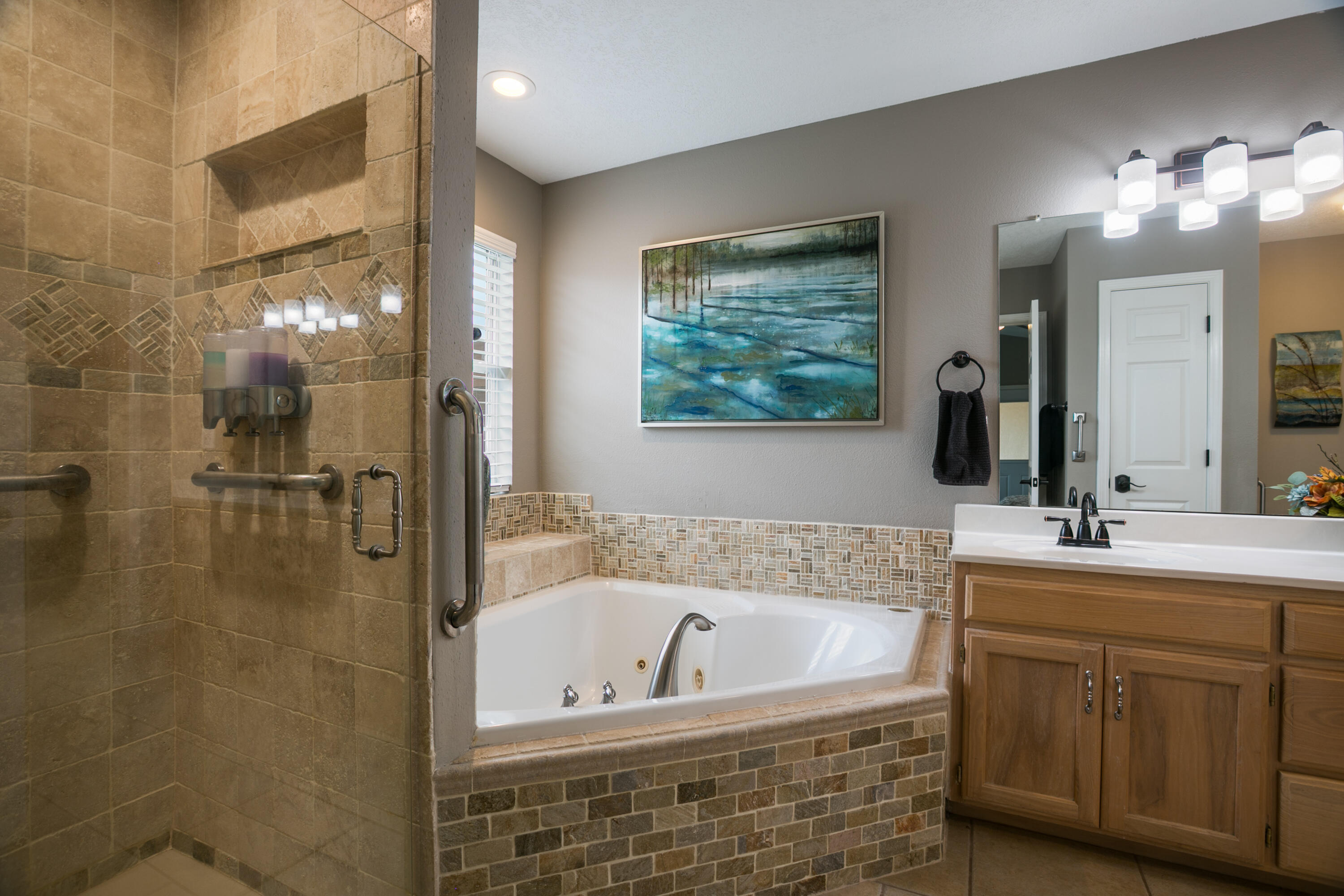 10120 SIERRA HILL Drive NW