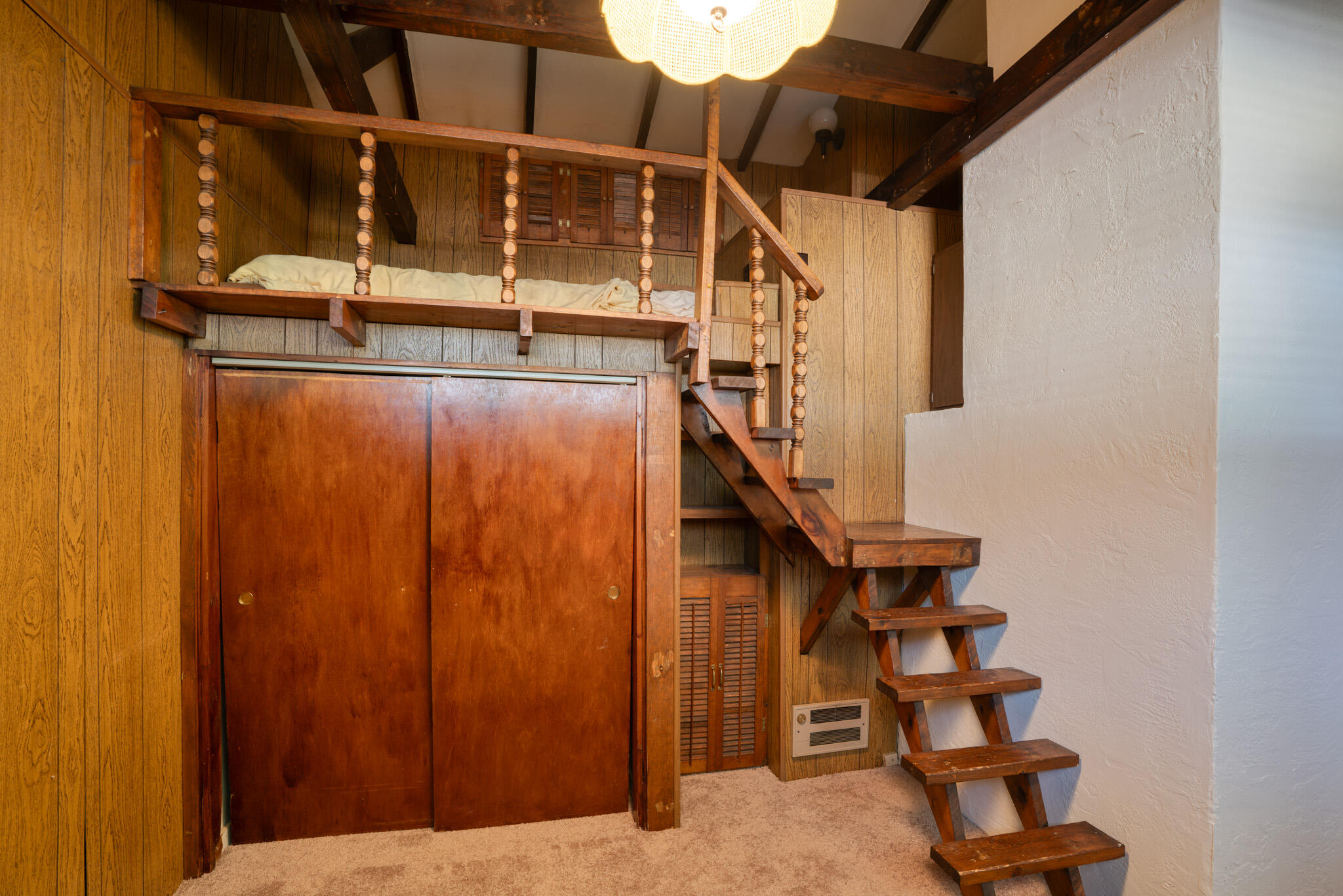 3430 Dakota Street NE