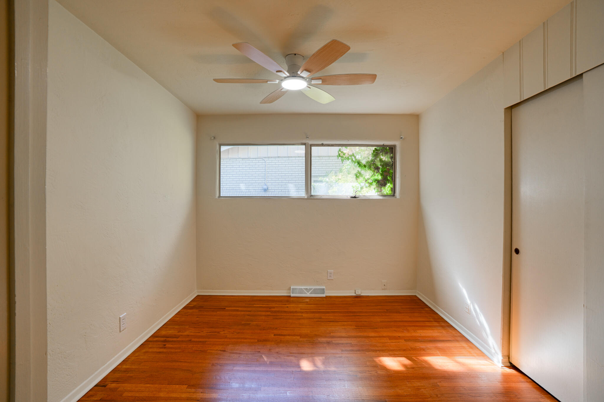 3430 Dakota Street NE