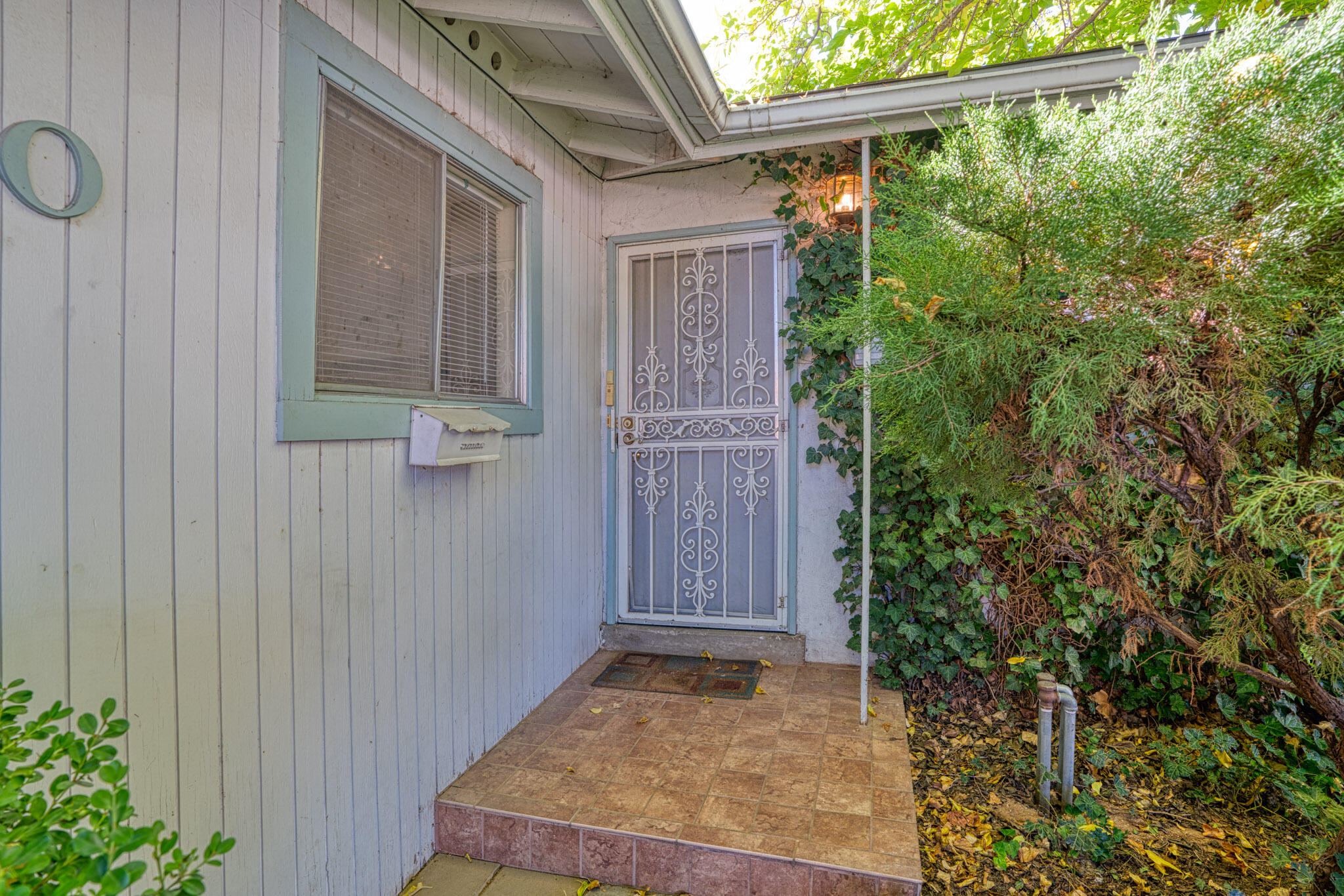 3430 Dakota Street NE