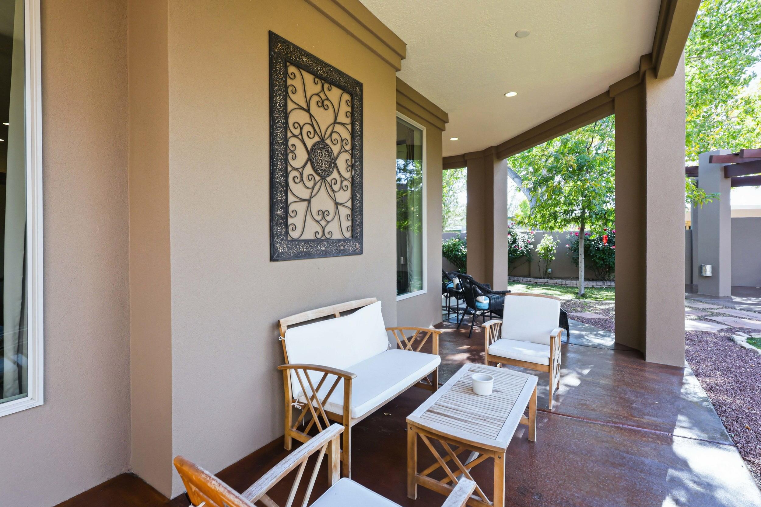 409 CILANTRO Lane NW