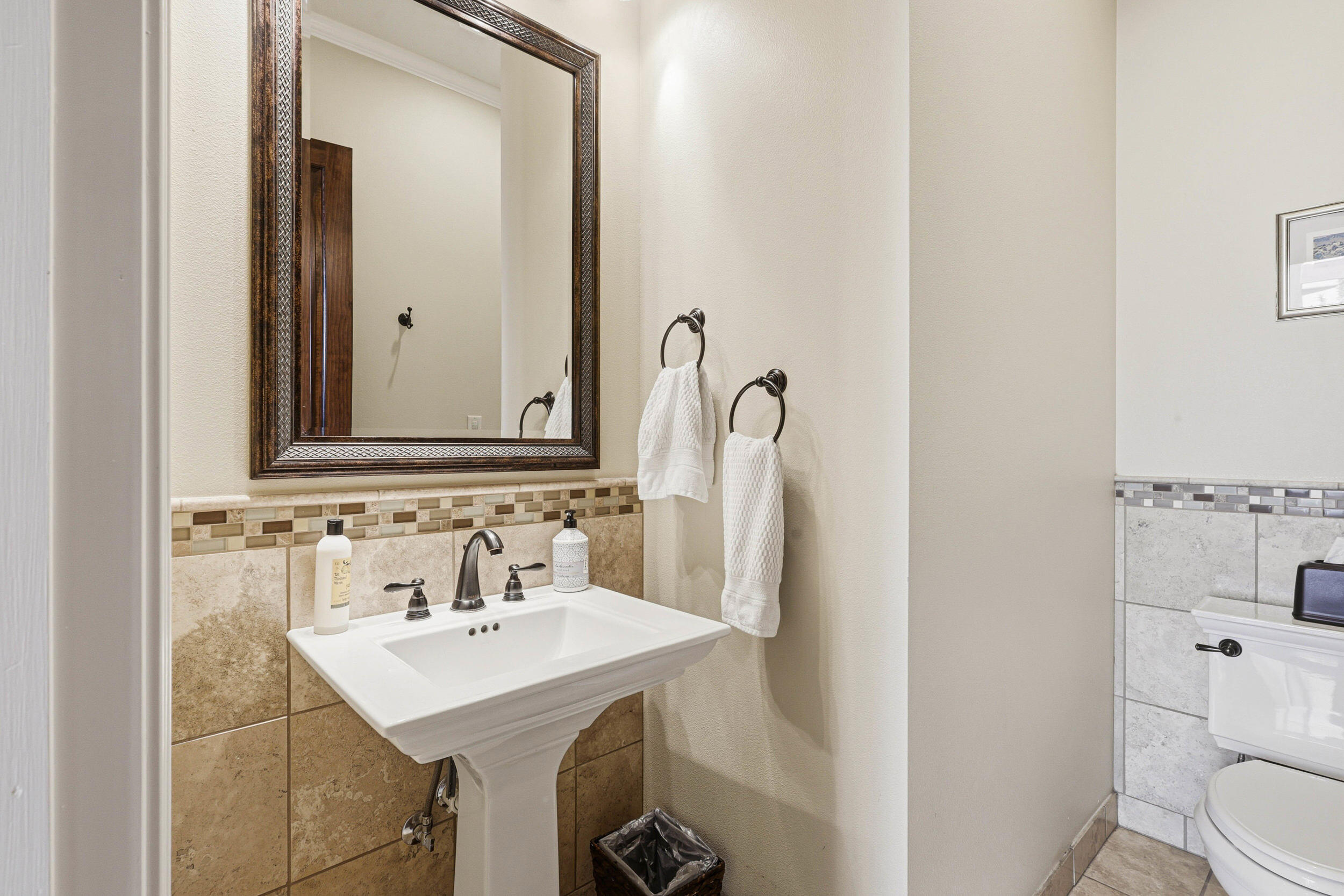 409 CILANTRO Lane NW