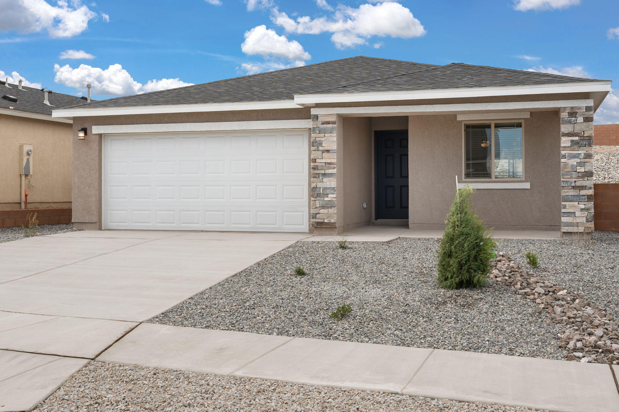 1629 Saddleback Trail NE