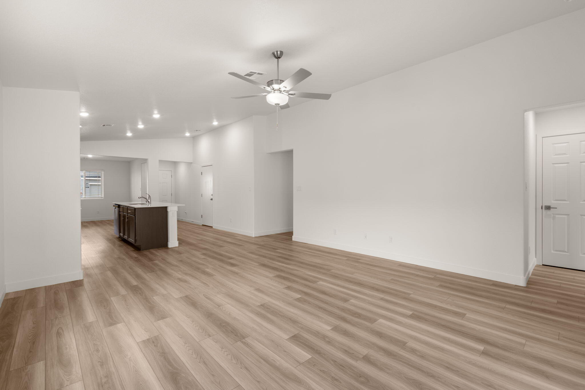 1629 Saddleback Trail NE