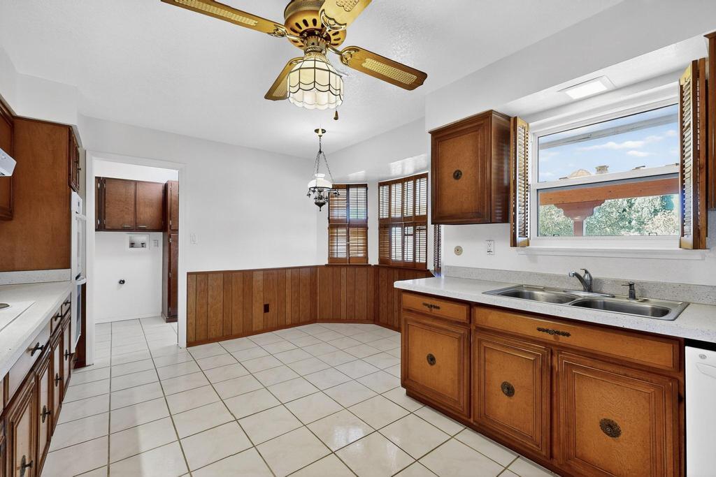 3041 Casa Del Norte Drive NE