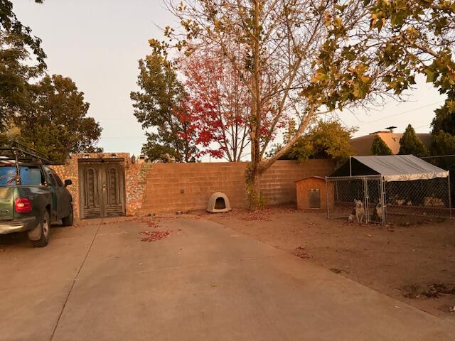 402 Virginia Street NE