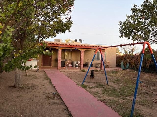 402 Virginia Street NE