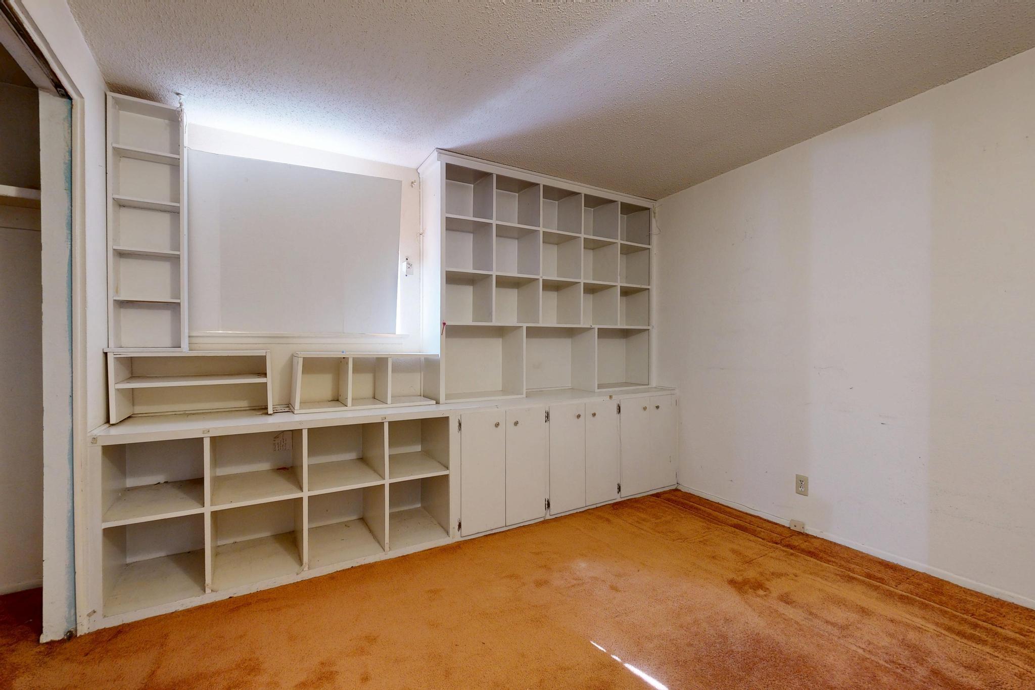 4300 BRAND Avenue NE