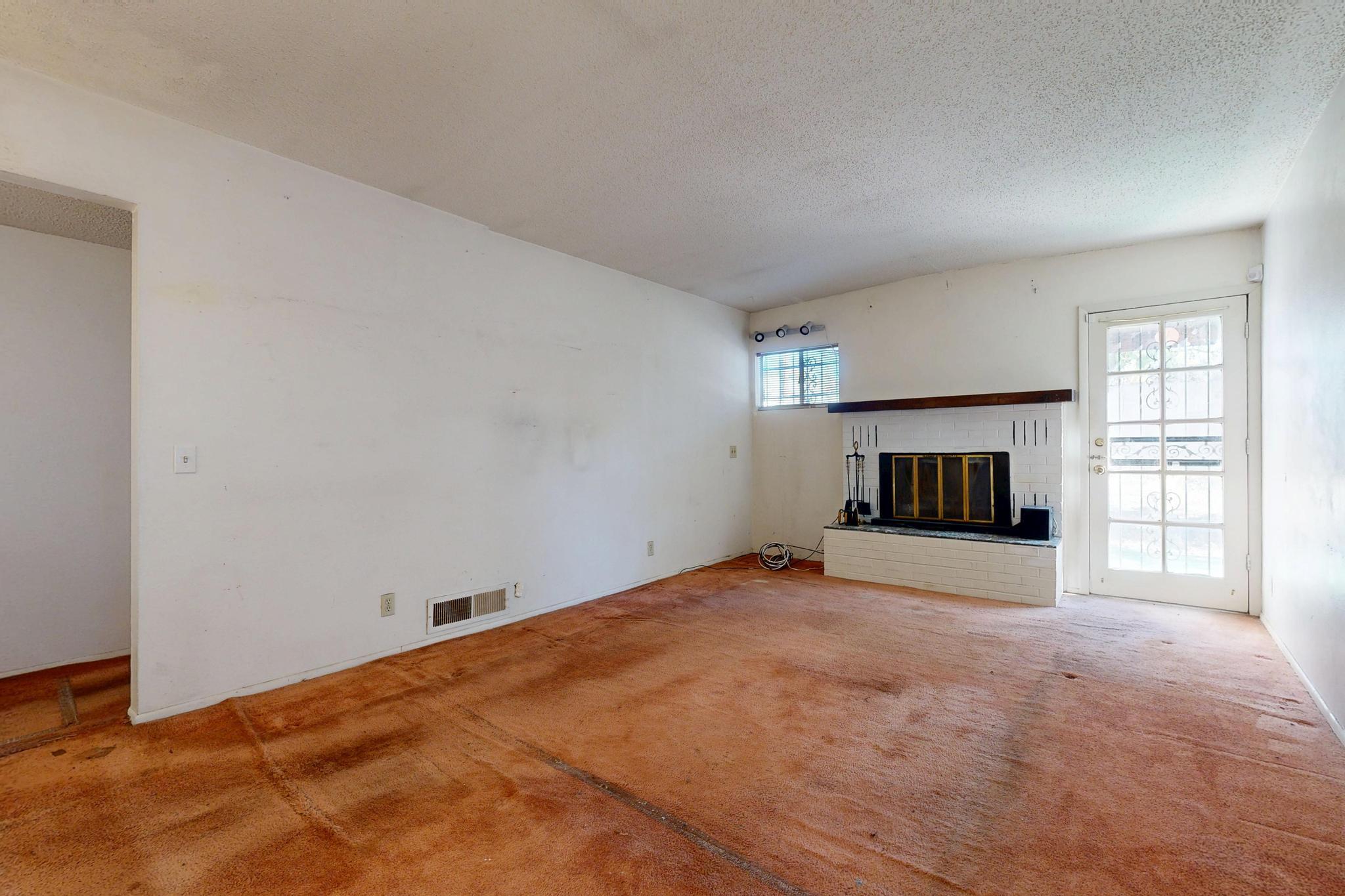 4300 BRAND Avenue NE