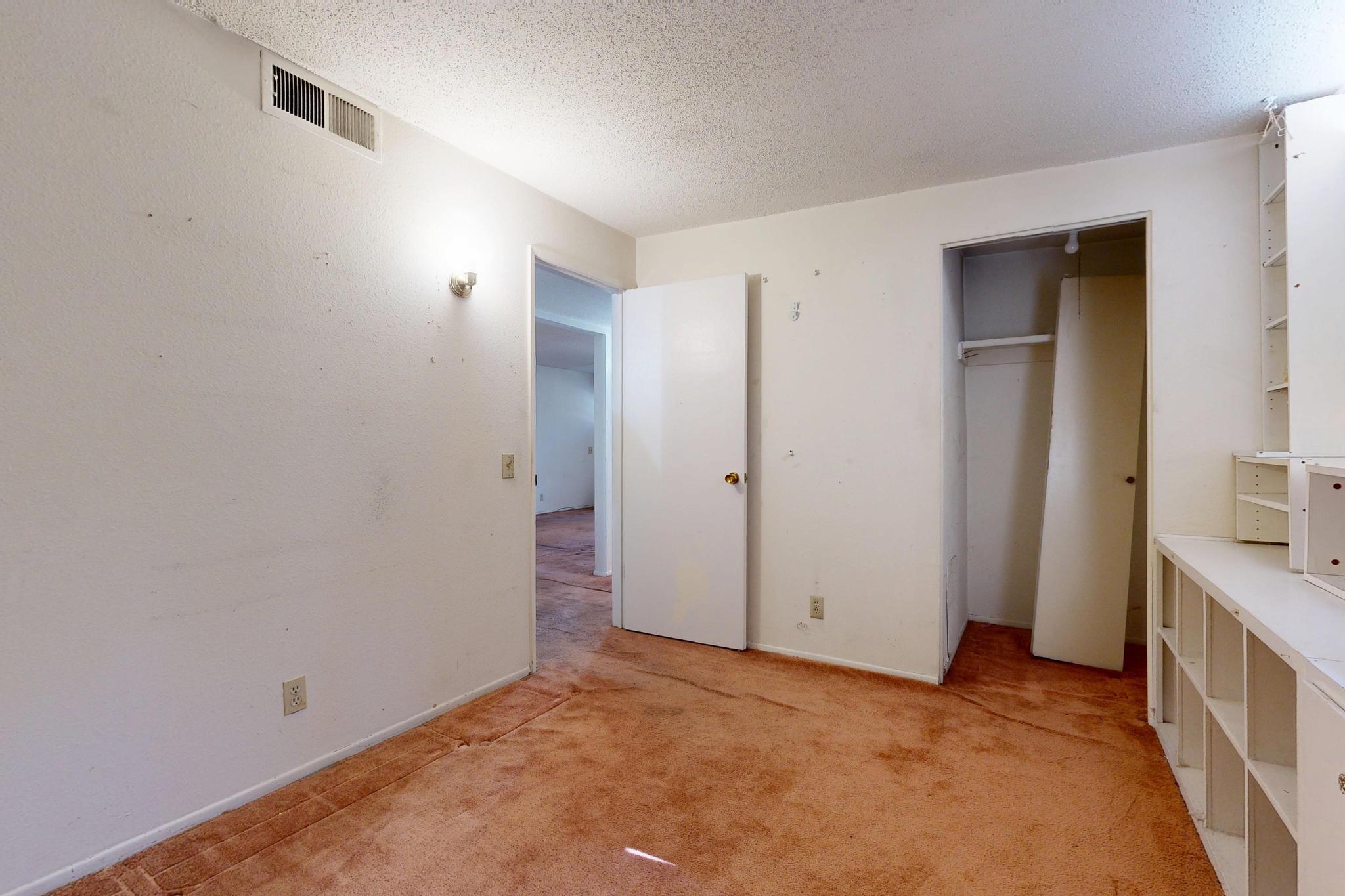 4300 BRAND Avenue NE