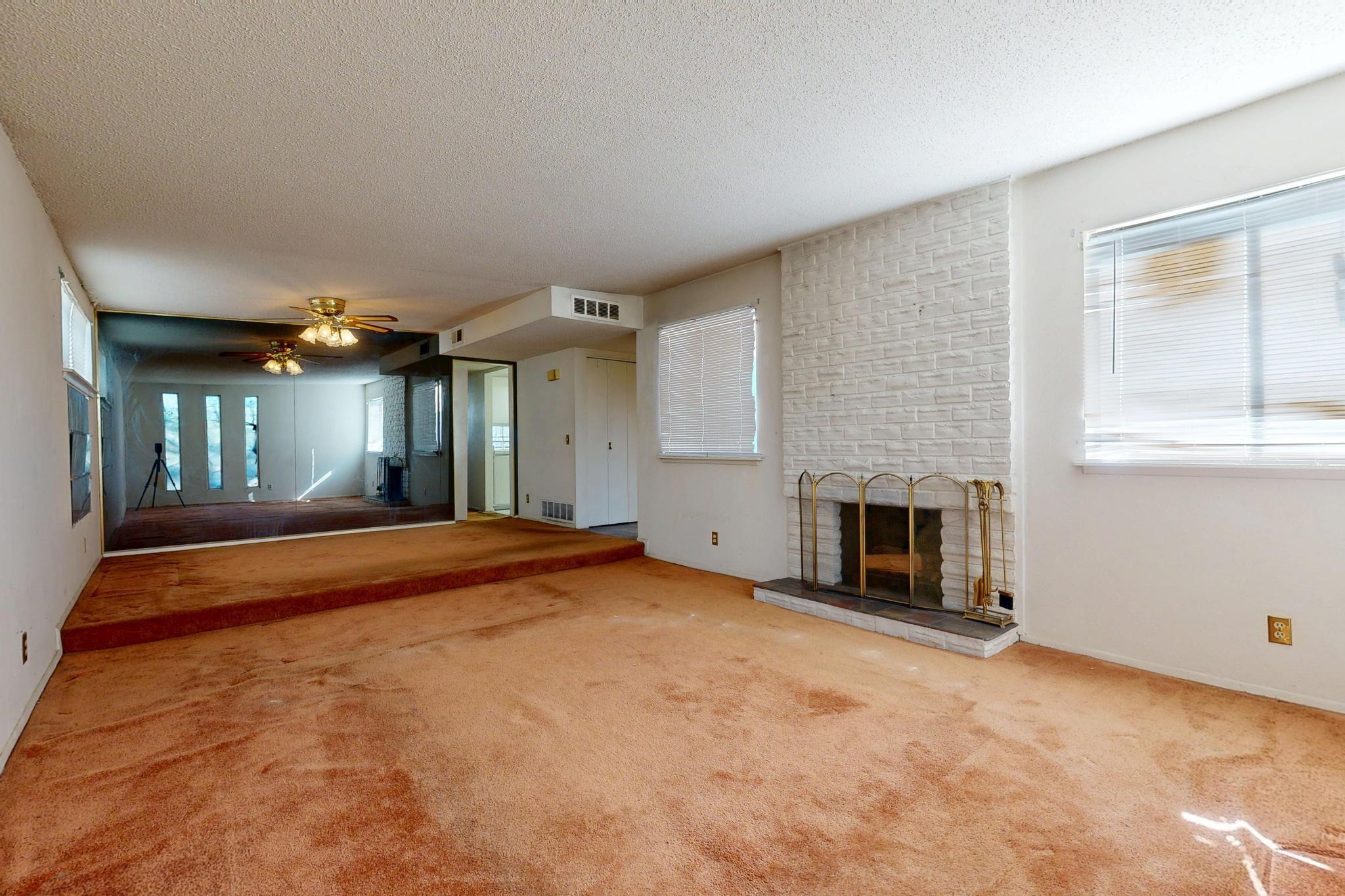 4300 BRAND Avenue NE