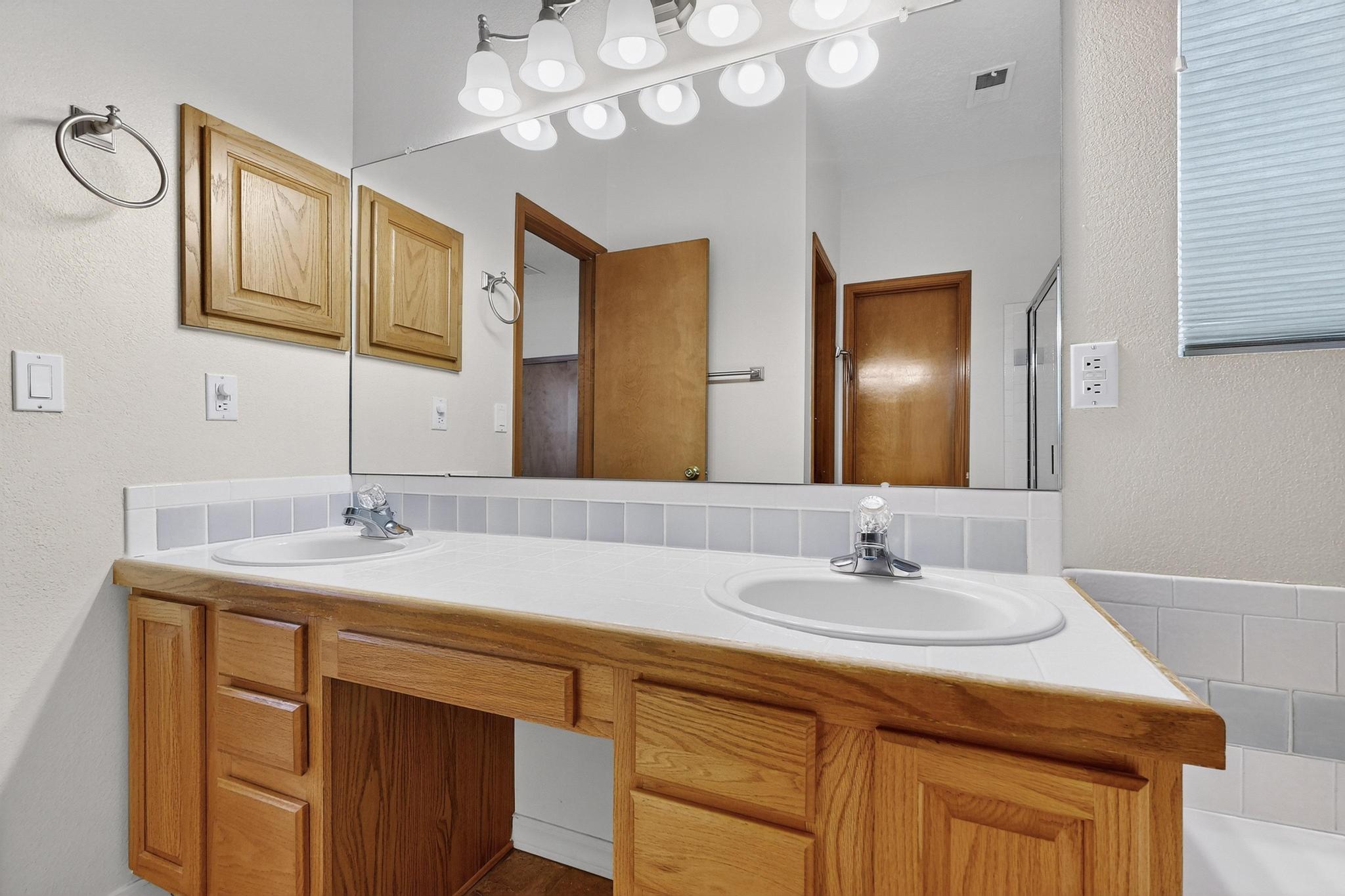 4300 Ridgemont Avenue NW