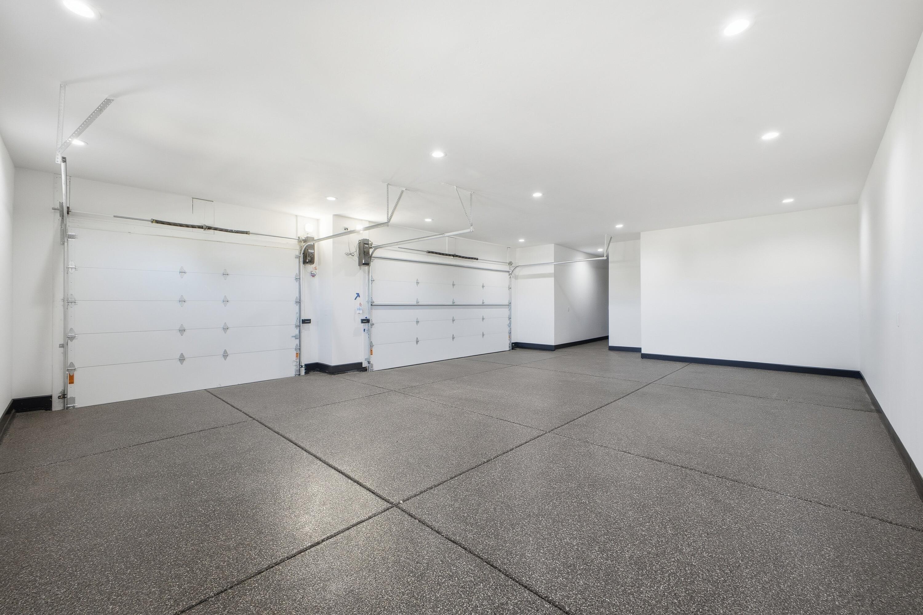 7805 Aguila Street NW