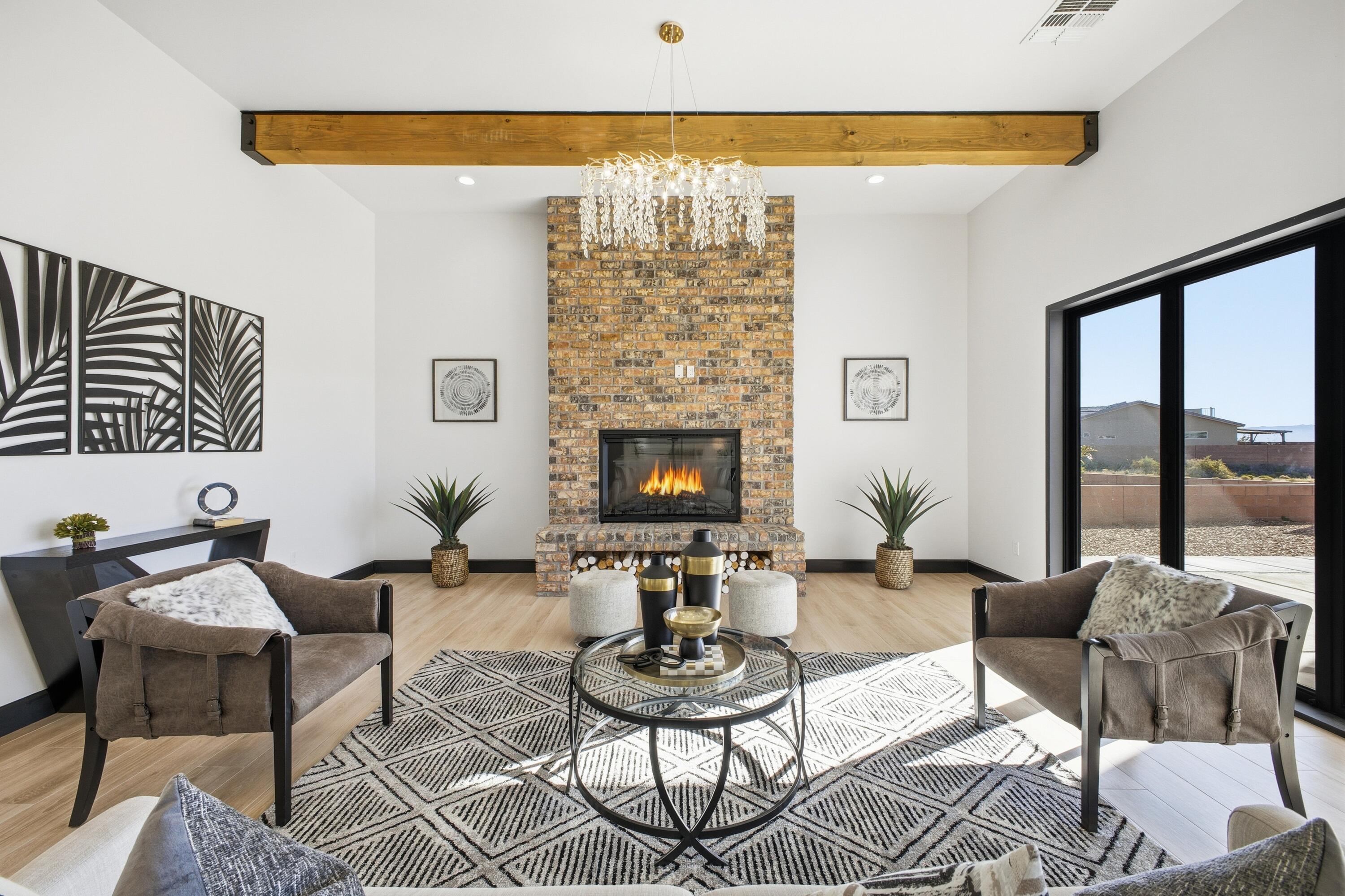 7805 Aguila Street NW