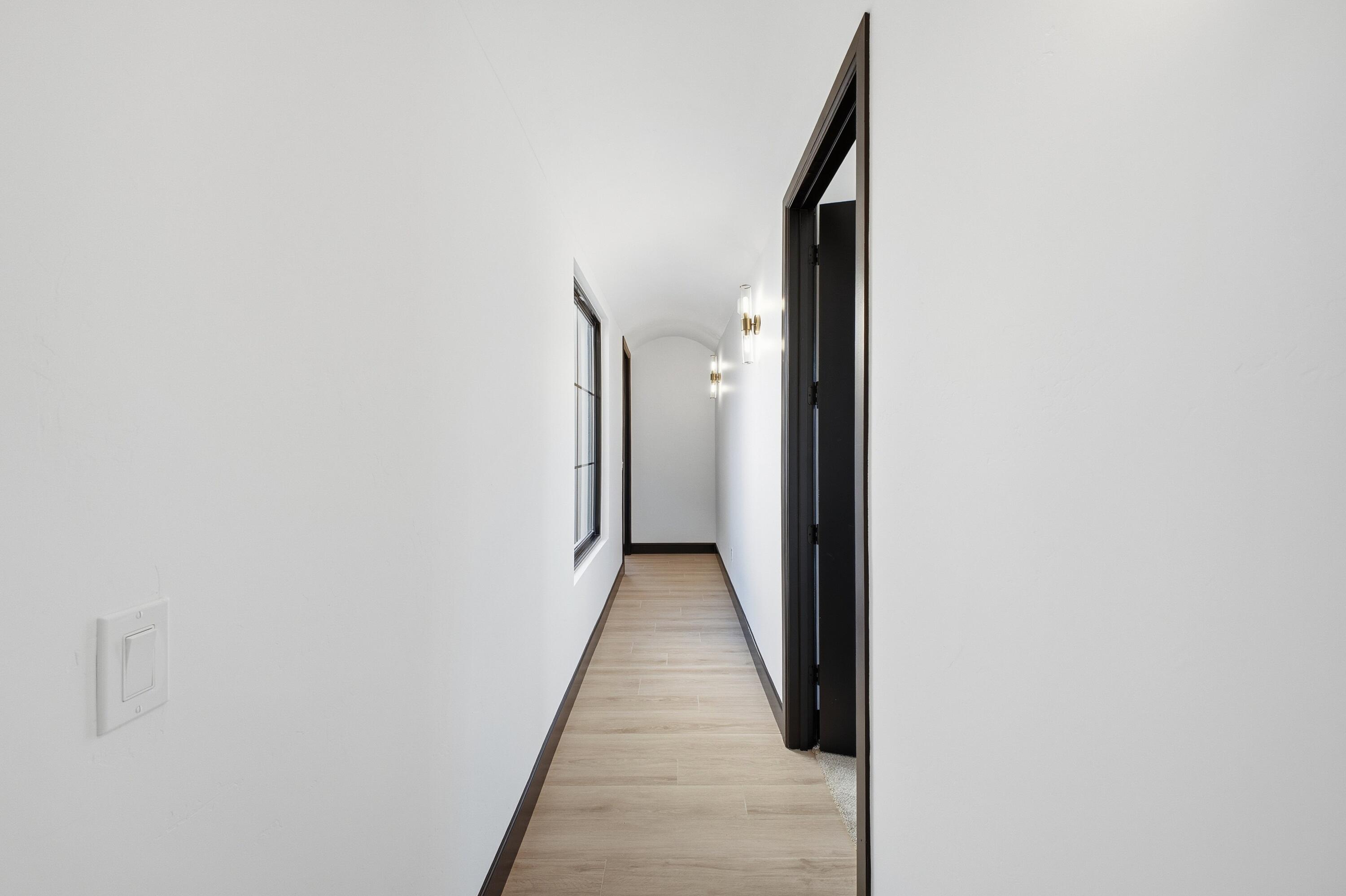 7805 Aguila Street NW