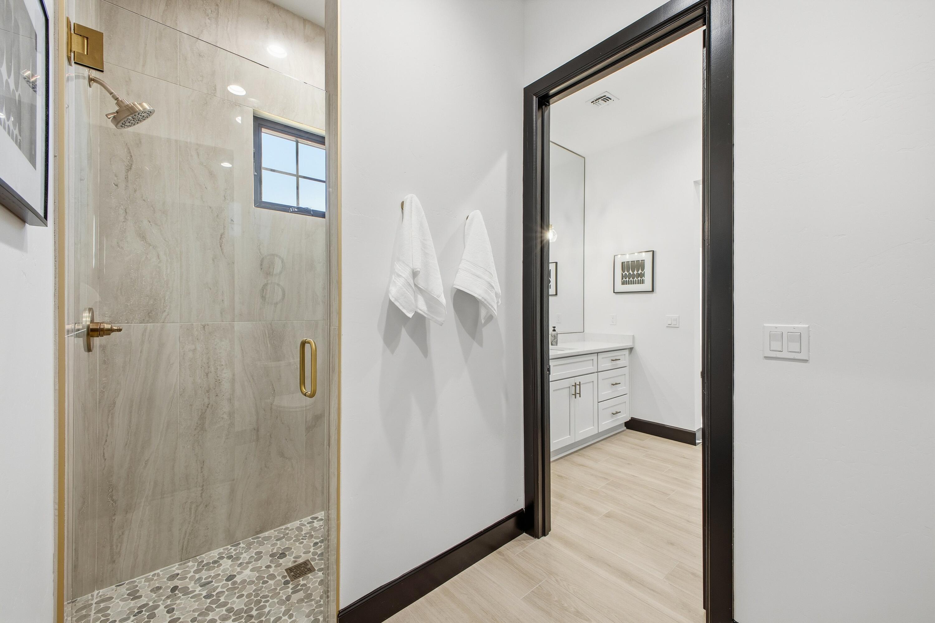 7805 Aguila Street NW