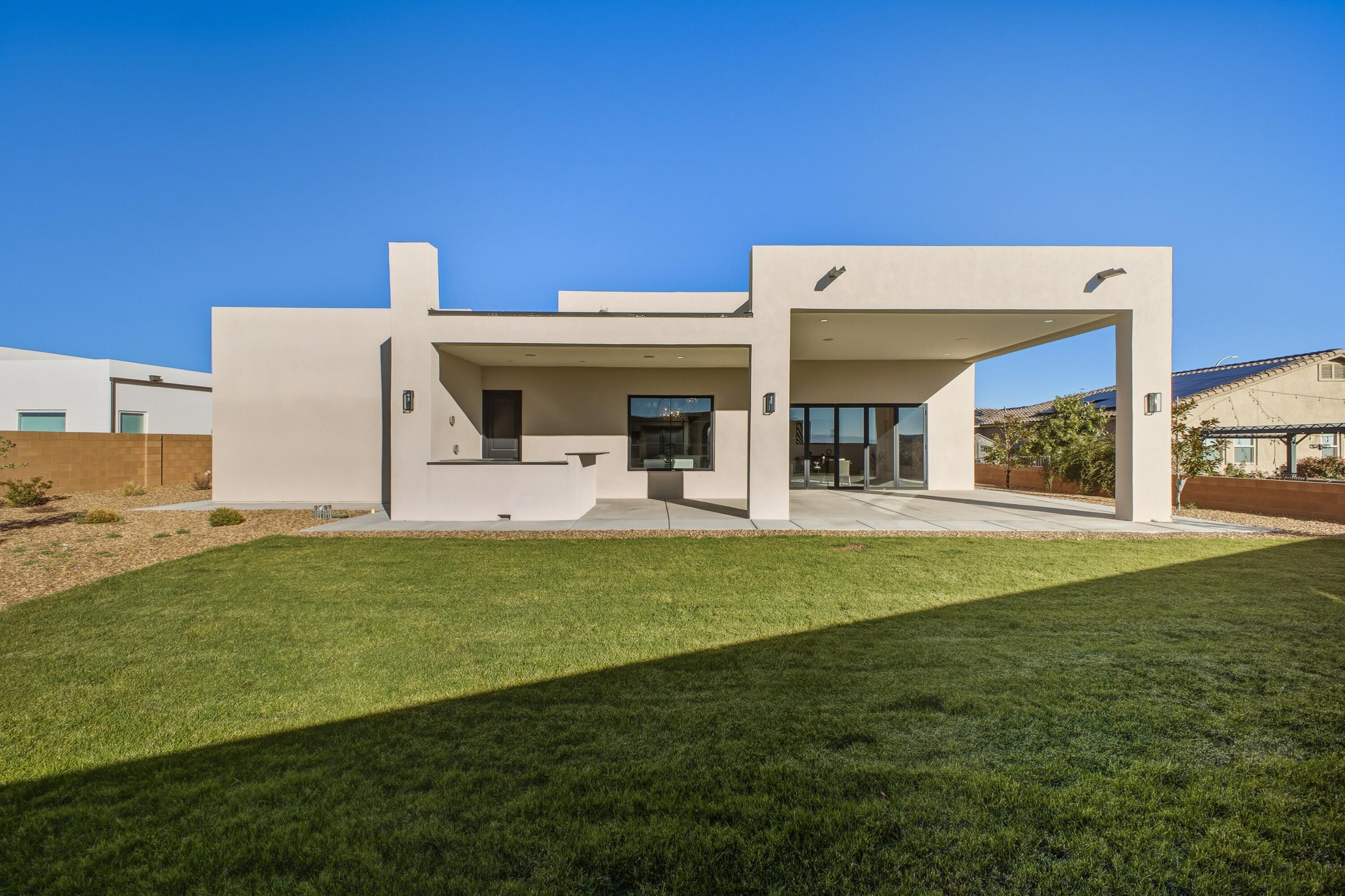 7805 Aguila Street NW