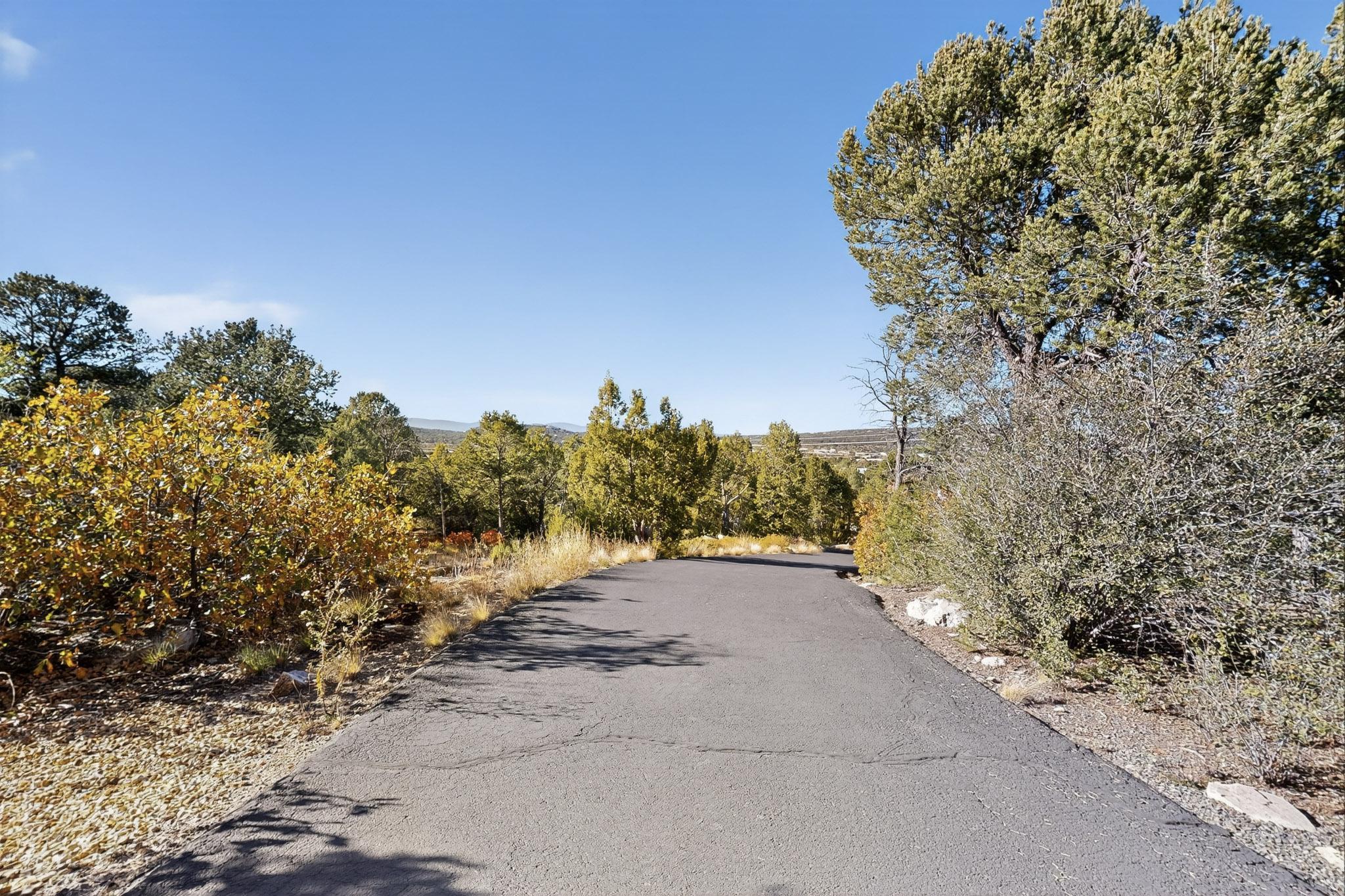 33 Western Trail Drive