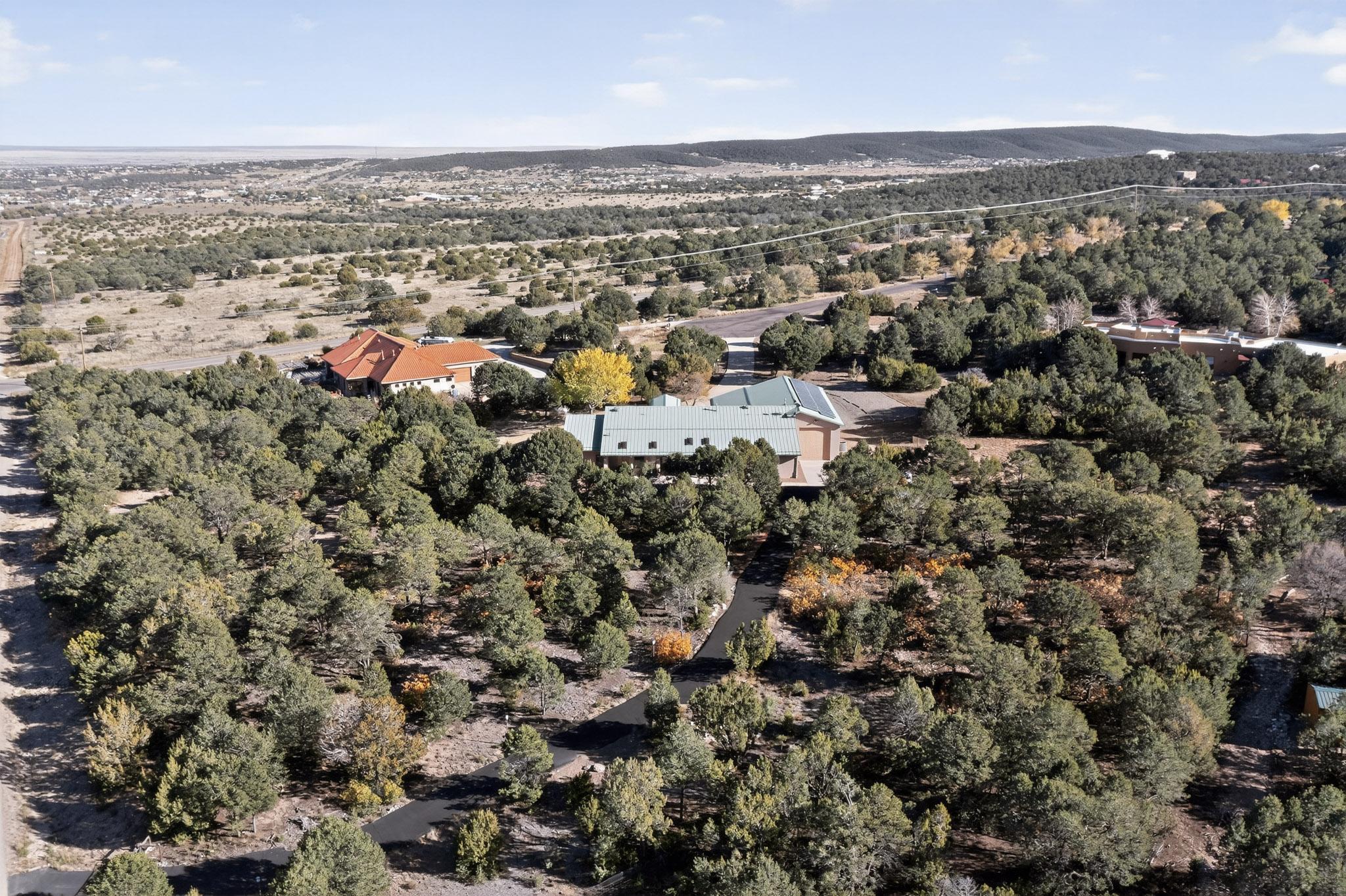 33 Western Trail Drive