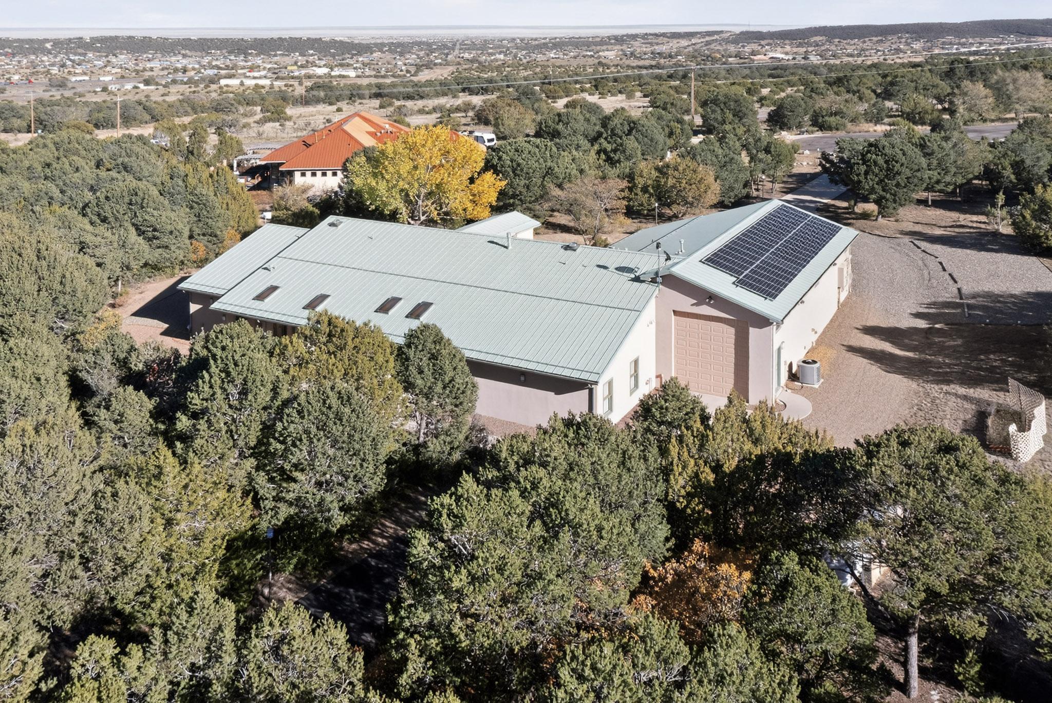 33 Western Trail Drive