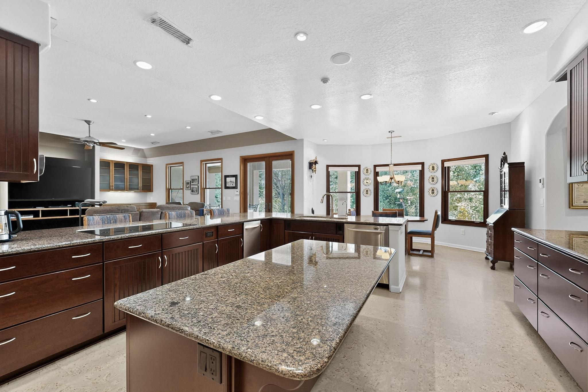 33 Western Trail Drive