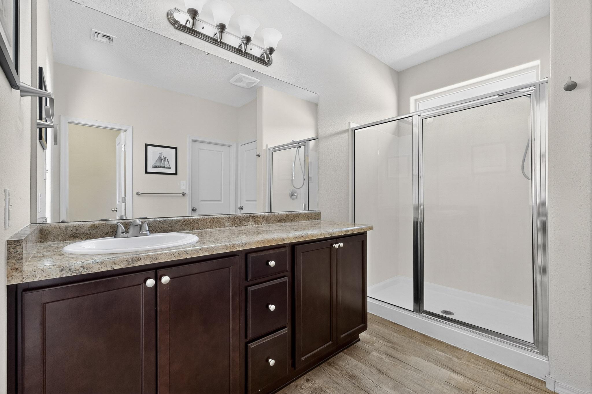 1419 Blue Sky Loop NE