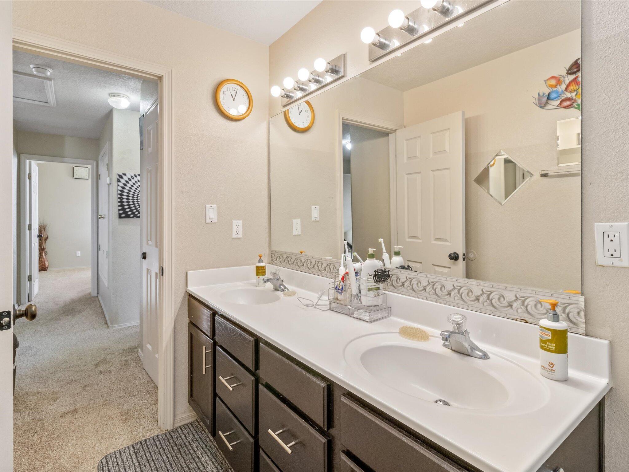 3908 Oasis Springs Road NE