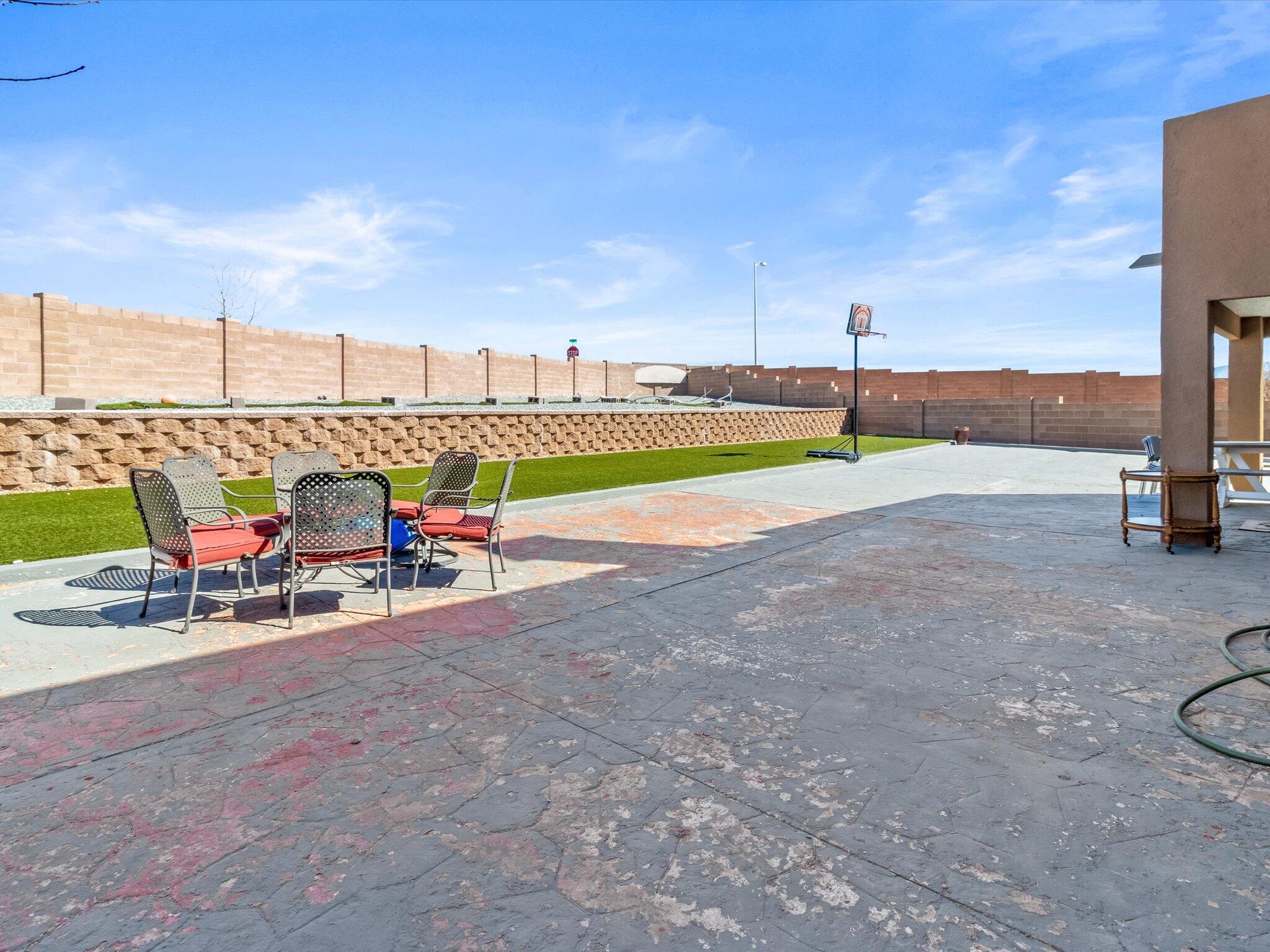 3908 Oasis Springs Road NE