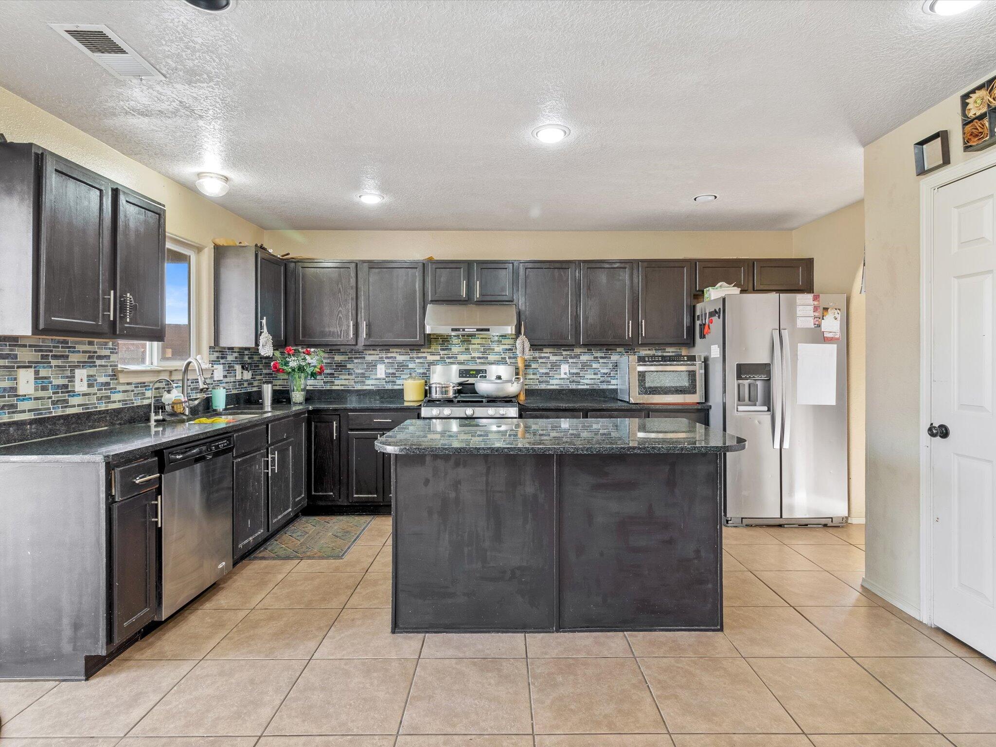 3908 Oasis Springs Road NE