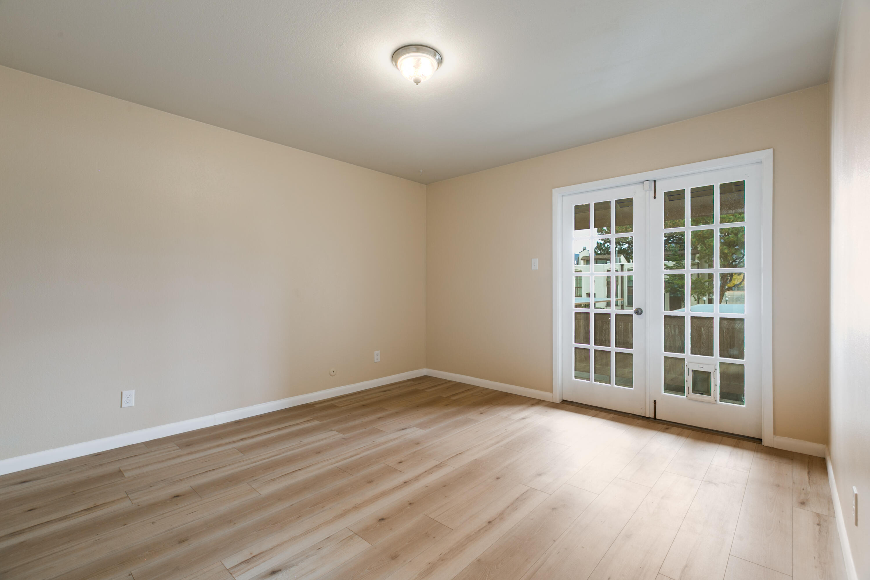 1601 Pennsylvania Street NE H-06