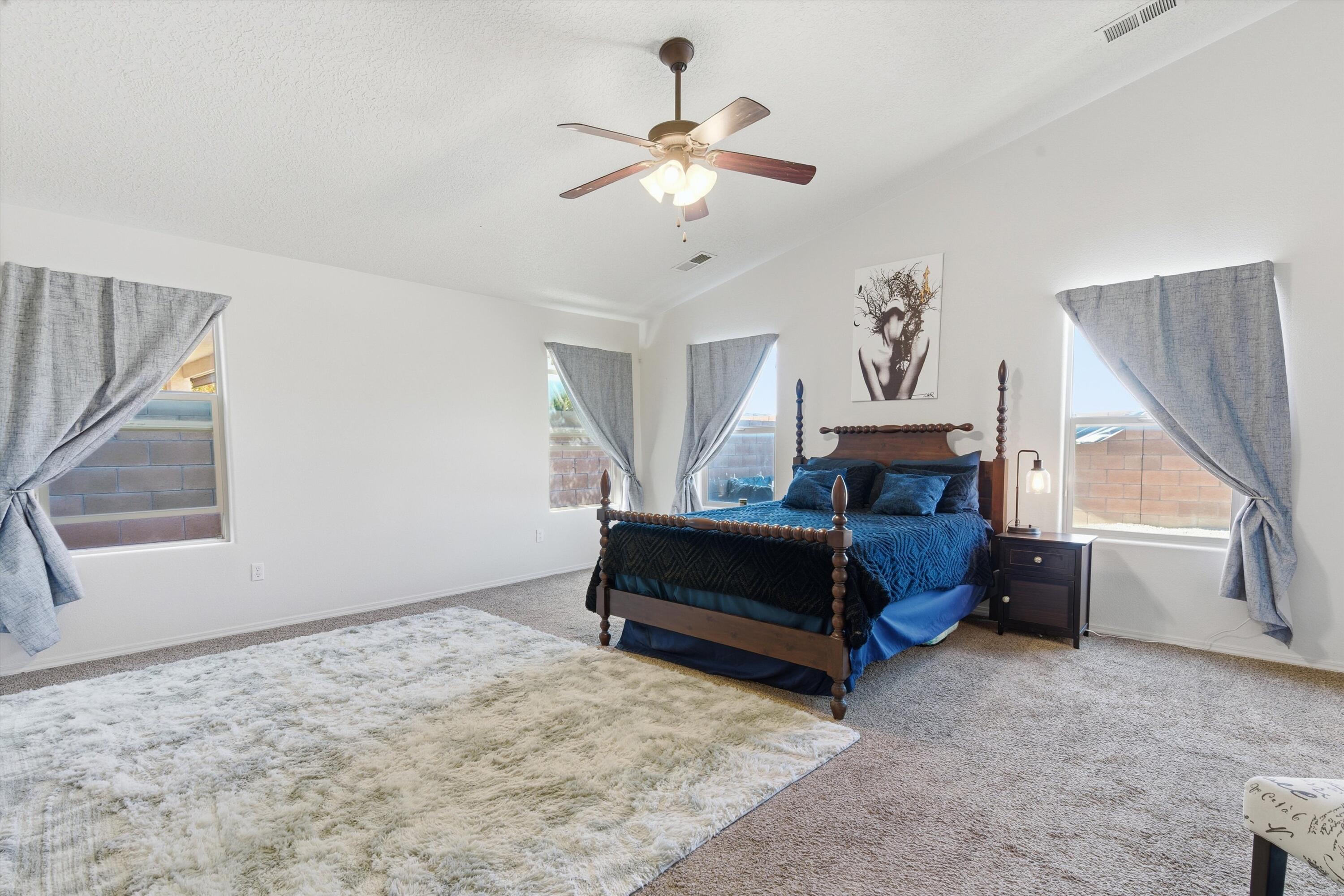 10555 Coyote Canyon Place NW