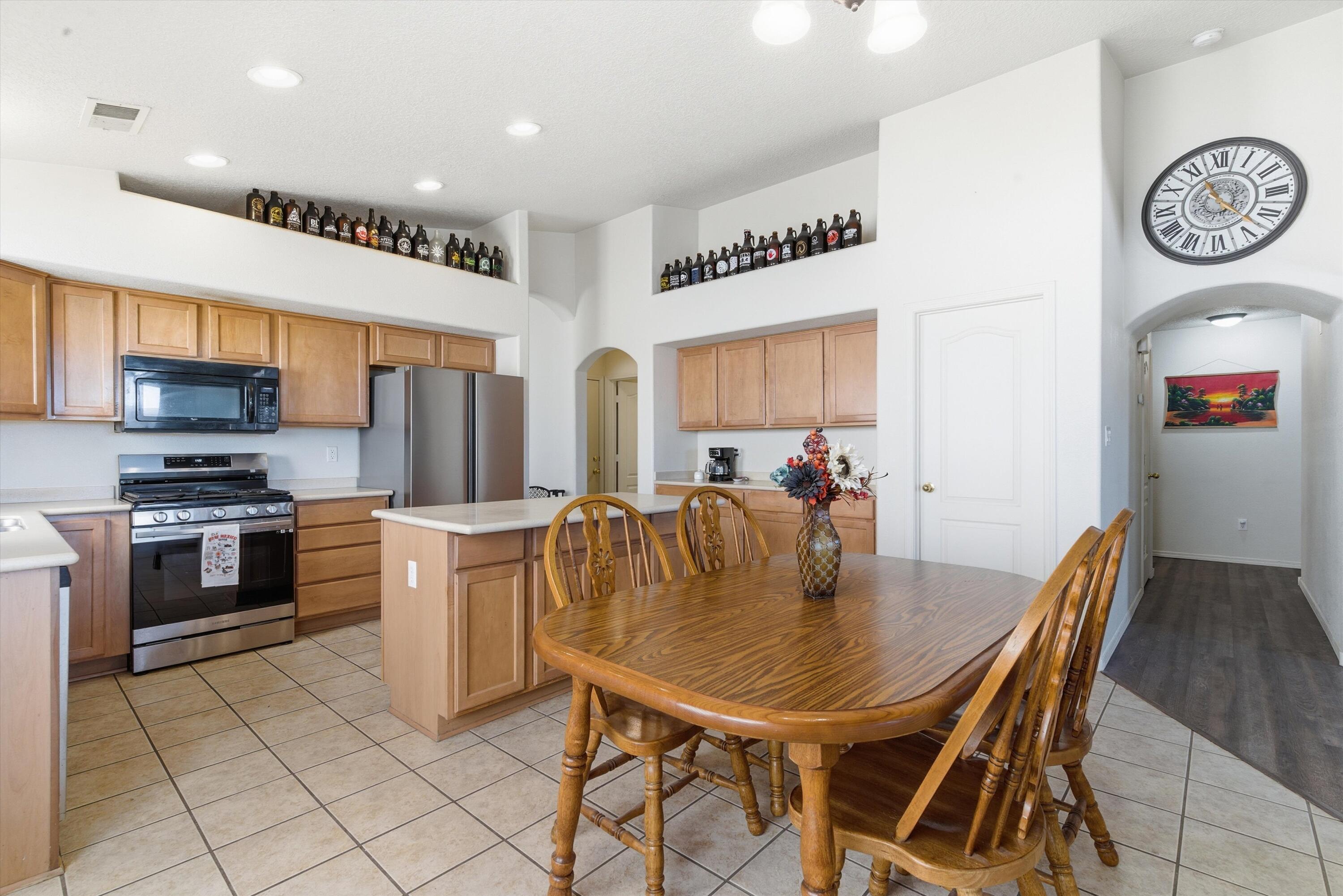 10555 Coyote Canyon Place NW