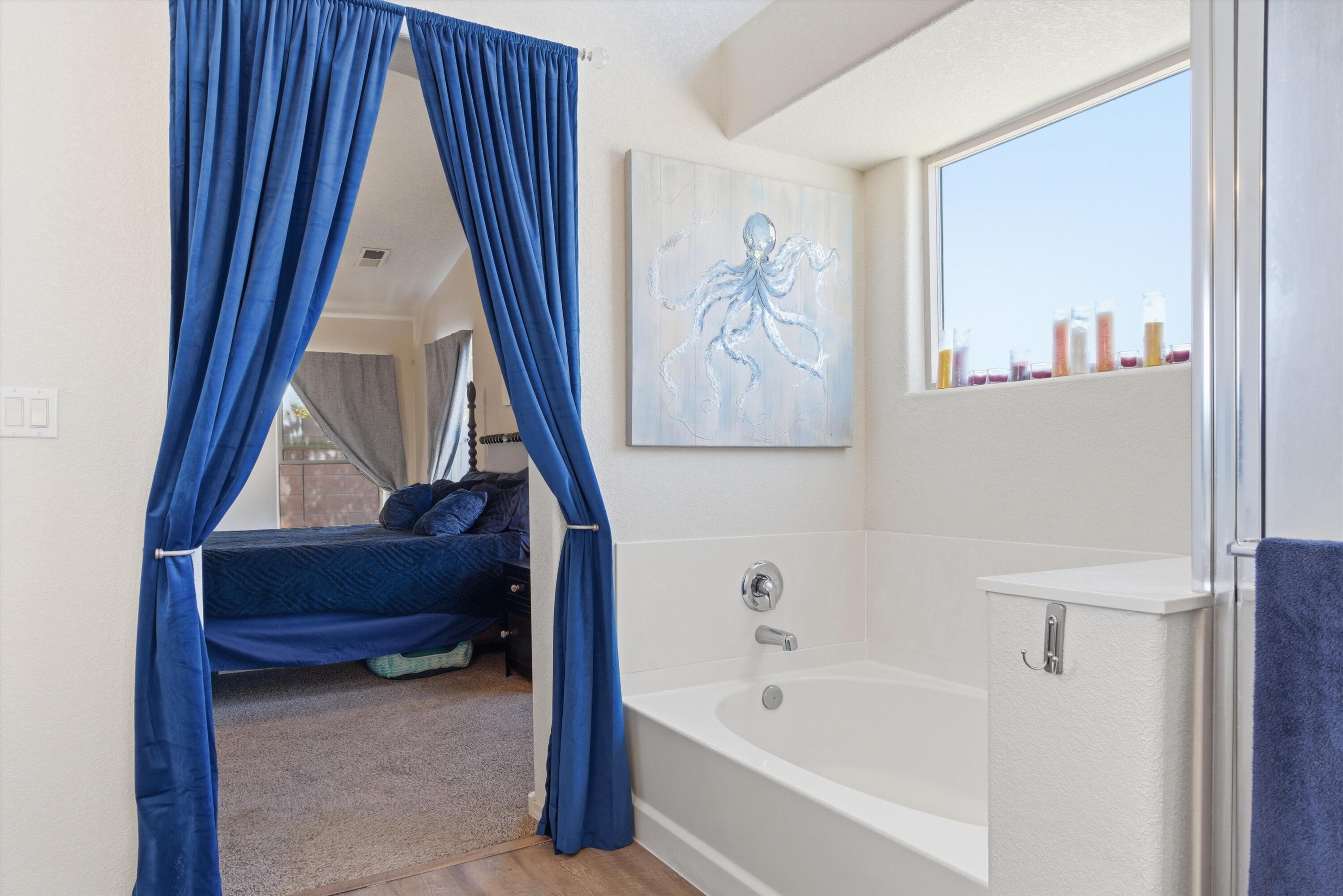 10555 Coyote Canyon Place NW