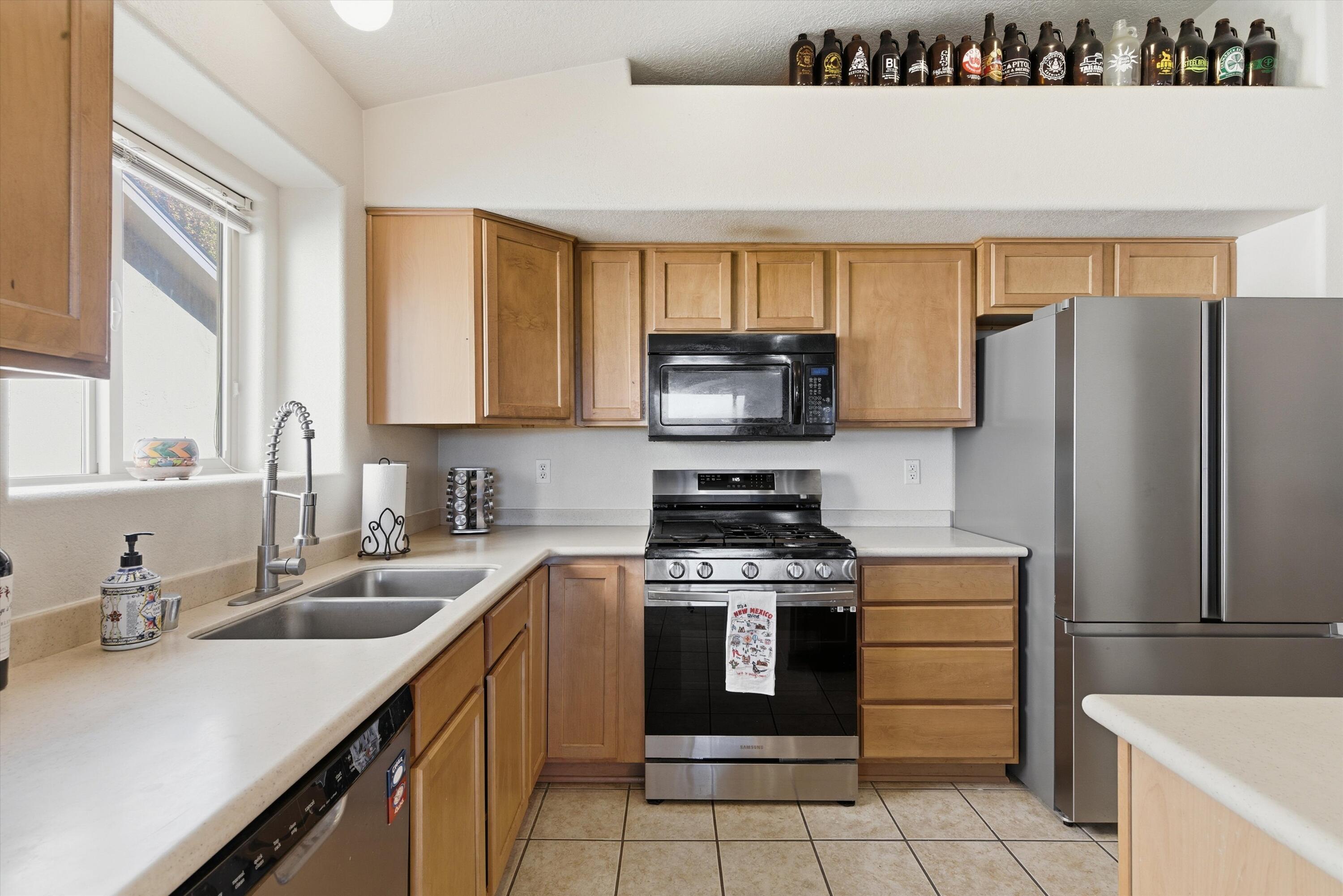 10555 Coyote Canyon Place NW